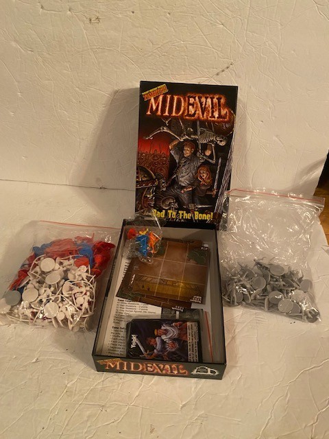 Complete Midevil unused zombies horror survival game G81146 Bad to the Bone!
