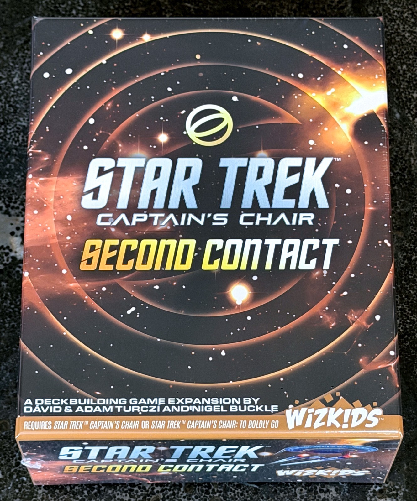 Star Trek Captain’s Chair Second Contact – Deck Building Game Expansion WizKids
