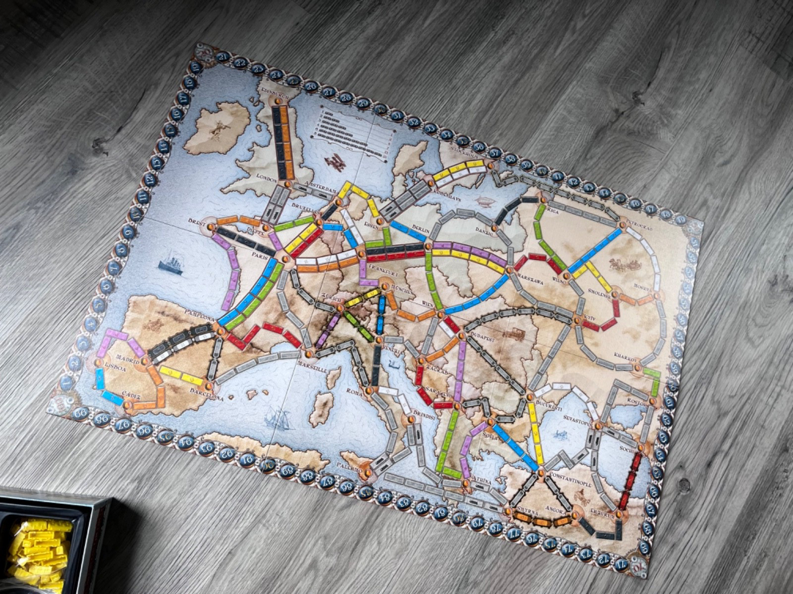 Days of Wonder Ticket to Ride Europe Board Game complete