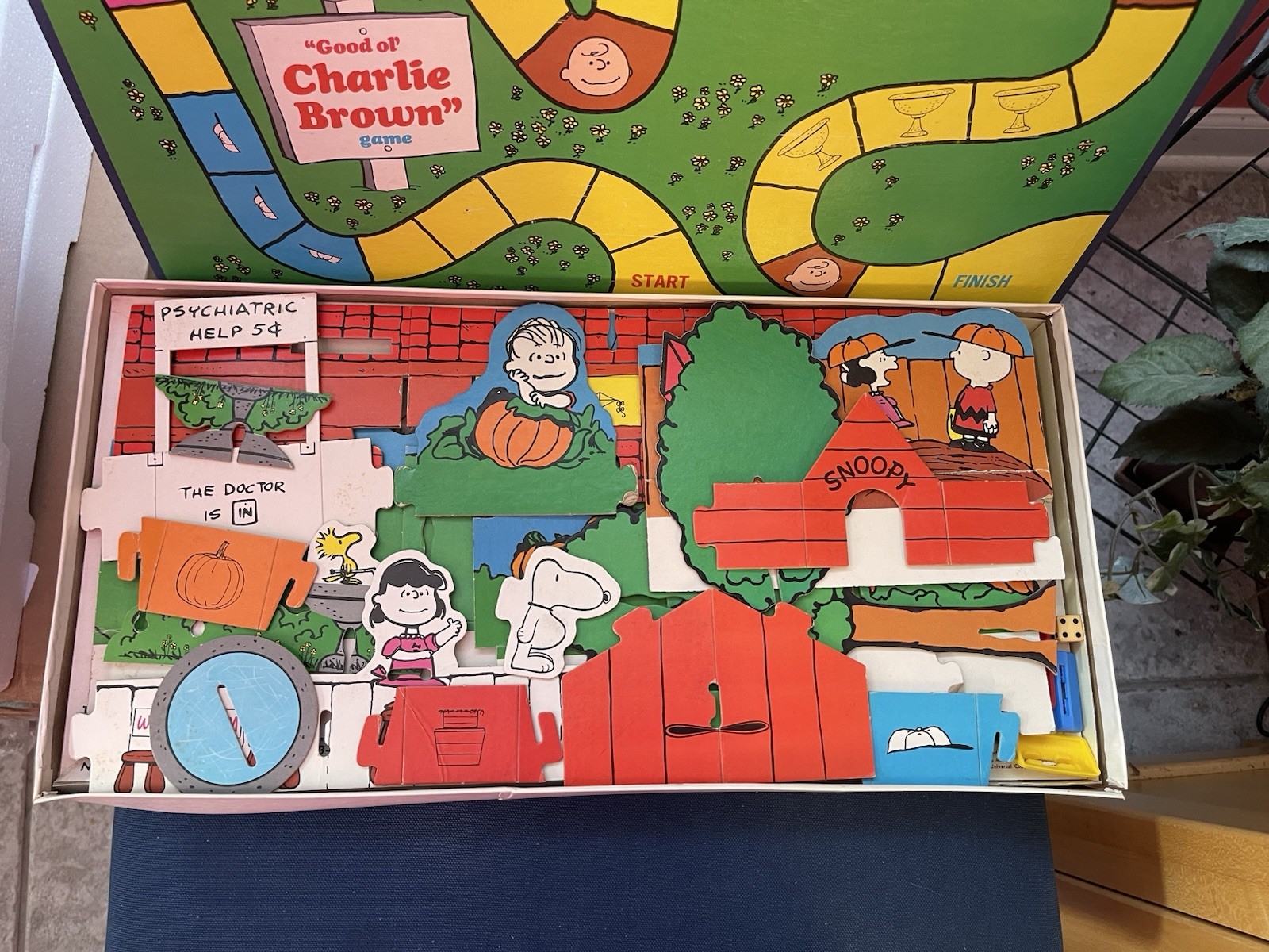 1971 GOOD OL’ CHARLIE BROWN Board Game Milton Bradley Peanuts Family Fun Vintage