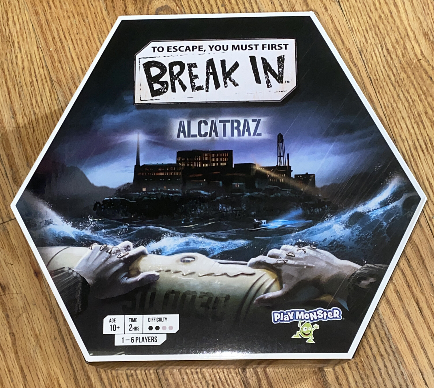Break In Alcatraz Play Monster board game new sealed