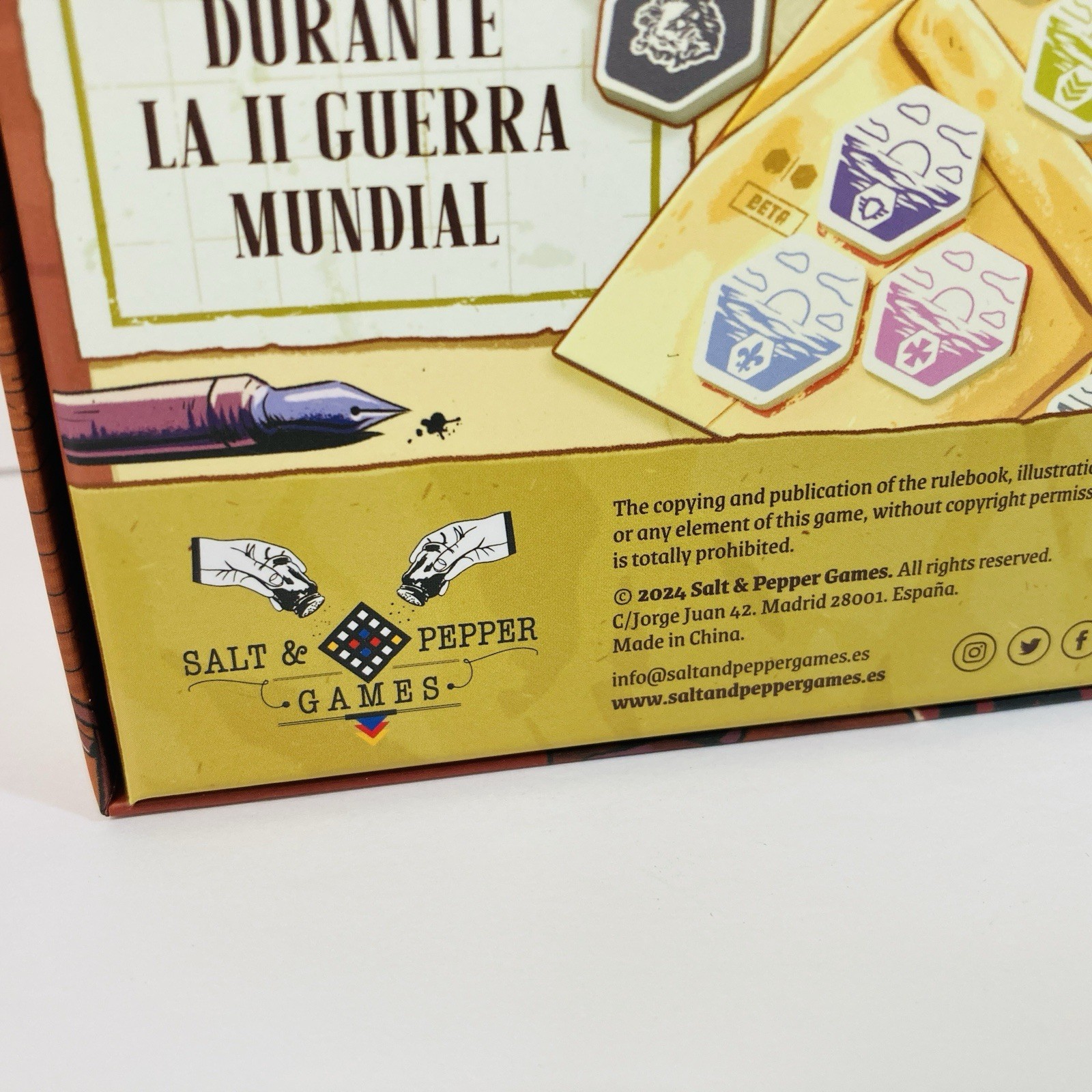 OPERATION BARCLAY BOARD GAME + ACRYLIC TILES english & spanish salt & pepper EUC