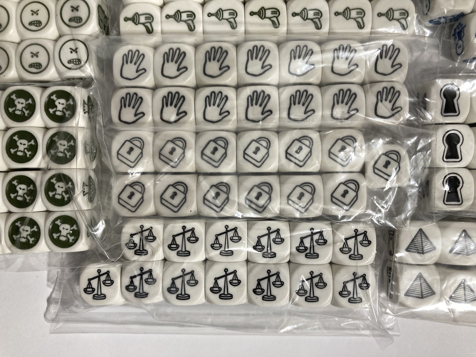 Rory’s Story Cubes Storytelling Dice Game Lot of 405