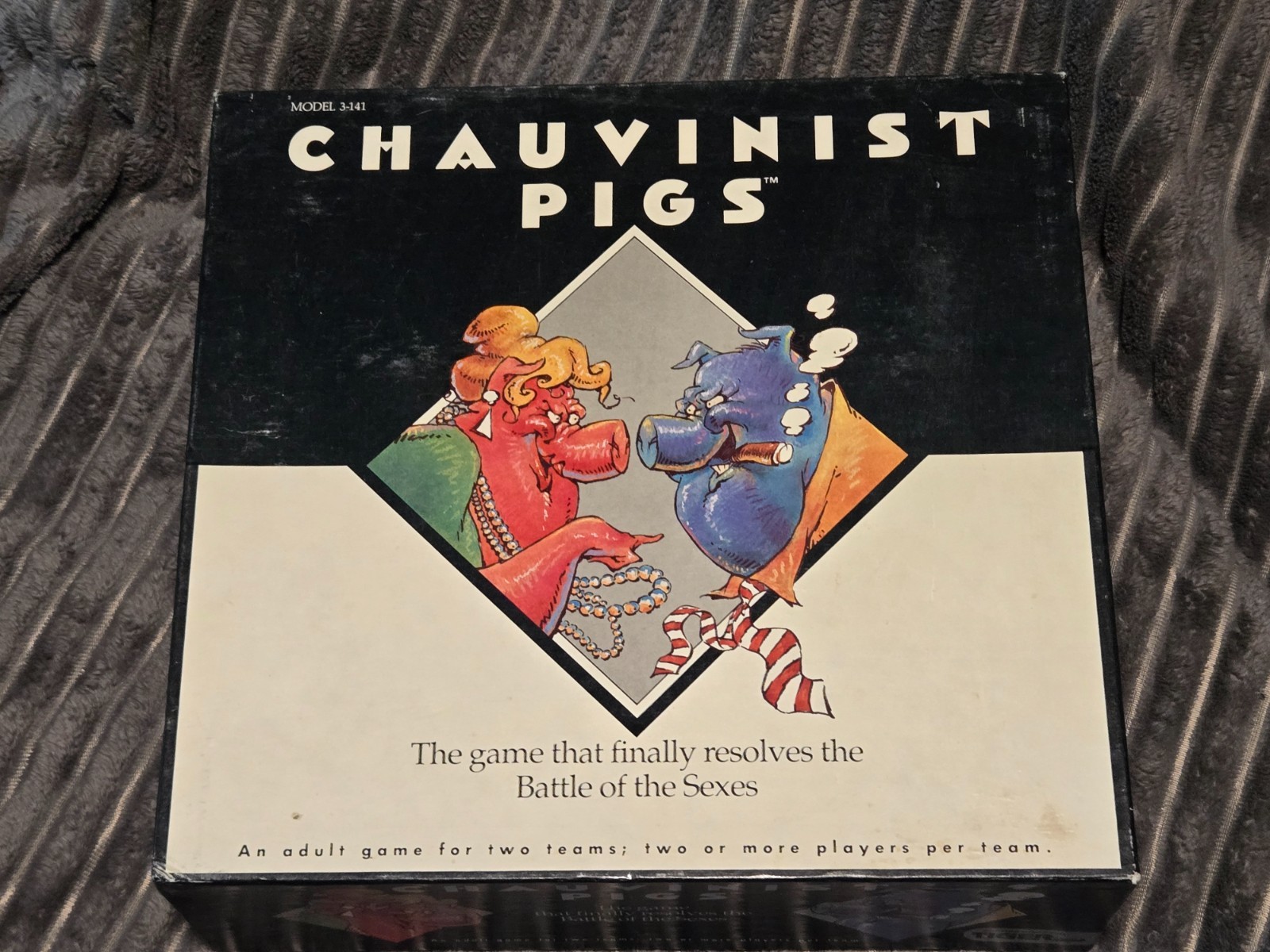 1991 Chauvinist Pigs Game by Tiger Complete in Very Good Condition FREE SHIPPING