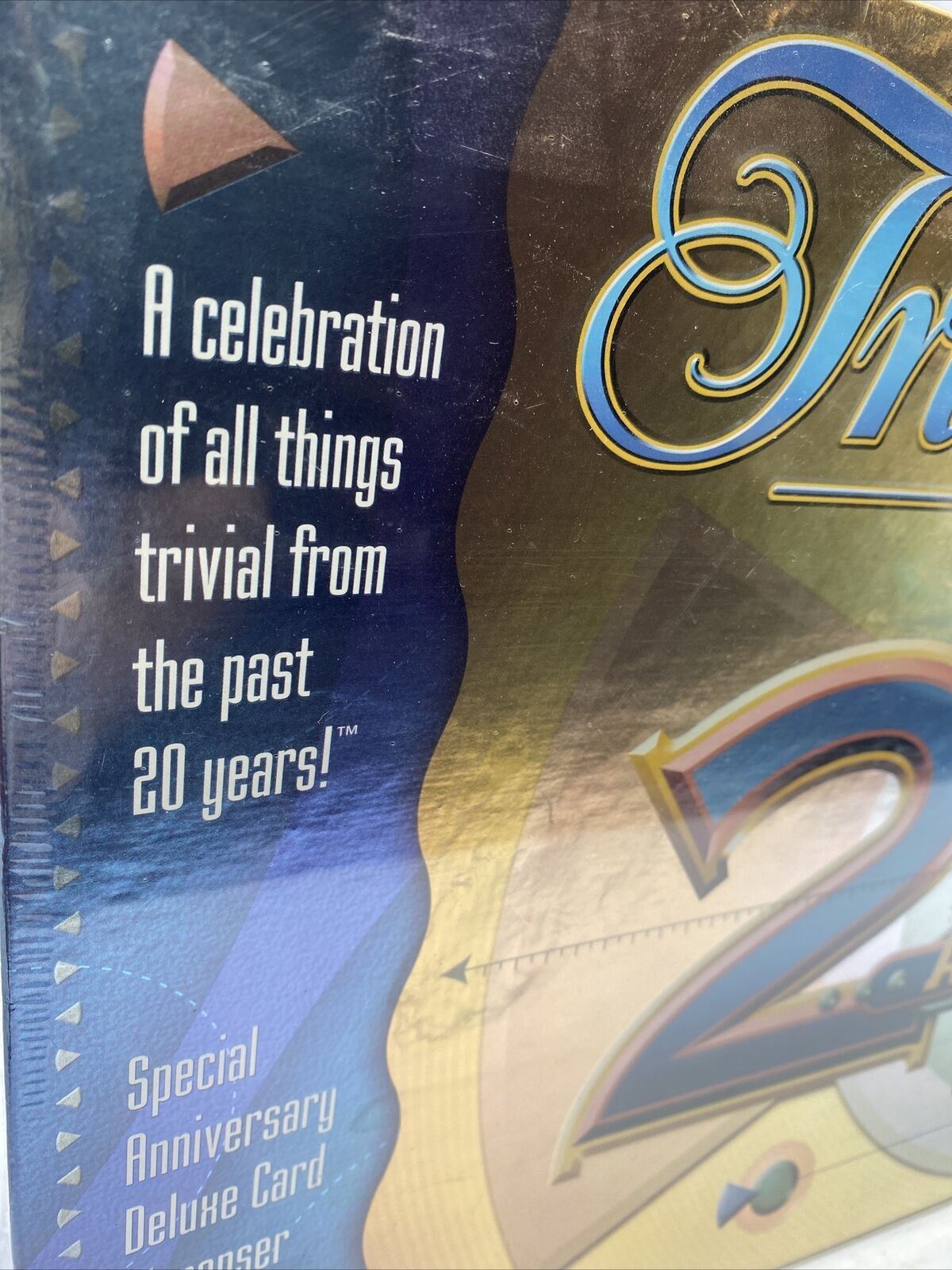 TRIVIAL PURSUIT 20TH ANNIVERSARY Edition Family Board Trivia Game New Sealed