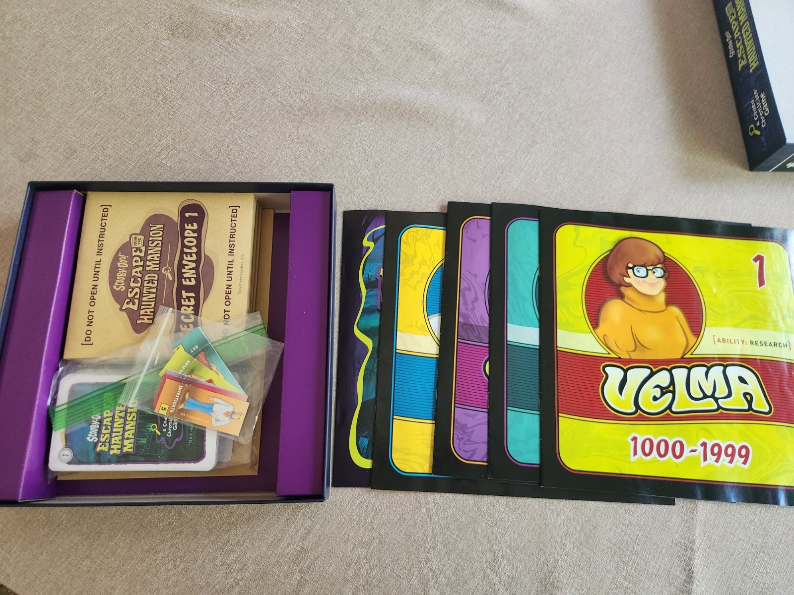 Scooby-Doo Escape from the Haunted Mansion Board Game 2020 The Op Games