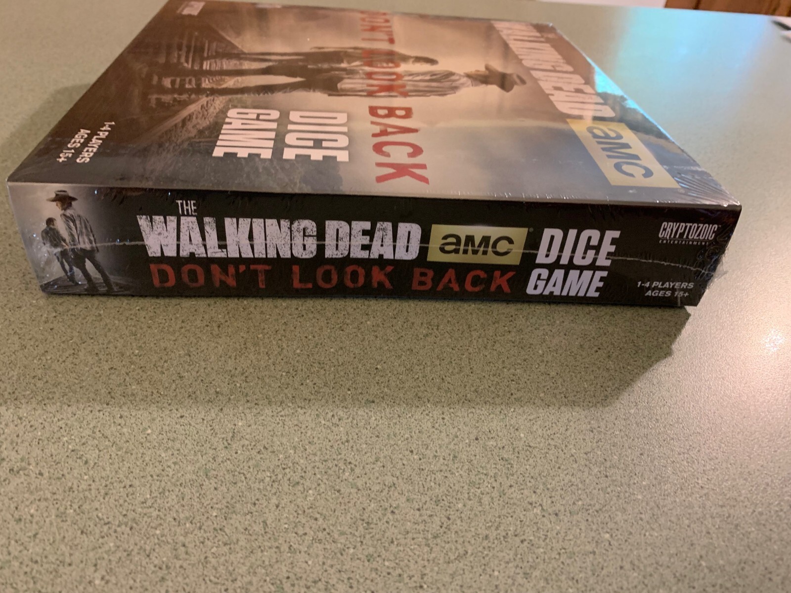 AMC The Walking Dead Don’t Look Back Dice Board Game New in Plastic (2014)