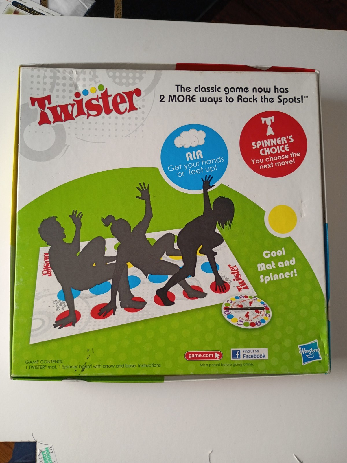 Hasbro Twister Game 2012 Edition Classic Party Floor Game Complete