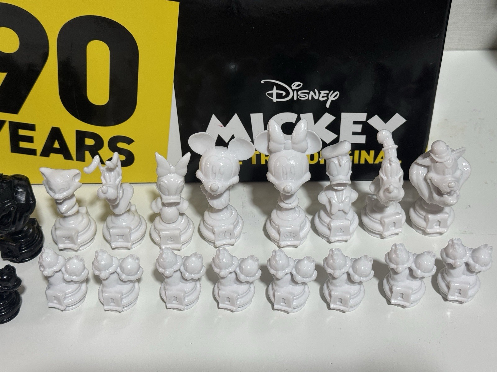 Disney Mickey: The True Original Collector’s Chess Set Ages 7+ Pre-owned