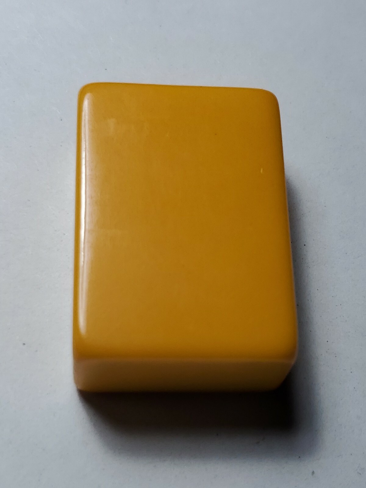 VINTAGE MAH JONG TILES CHINESE BAKELITE 1 1/4″ tall 7/8″ wide 1/2″ thick