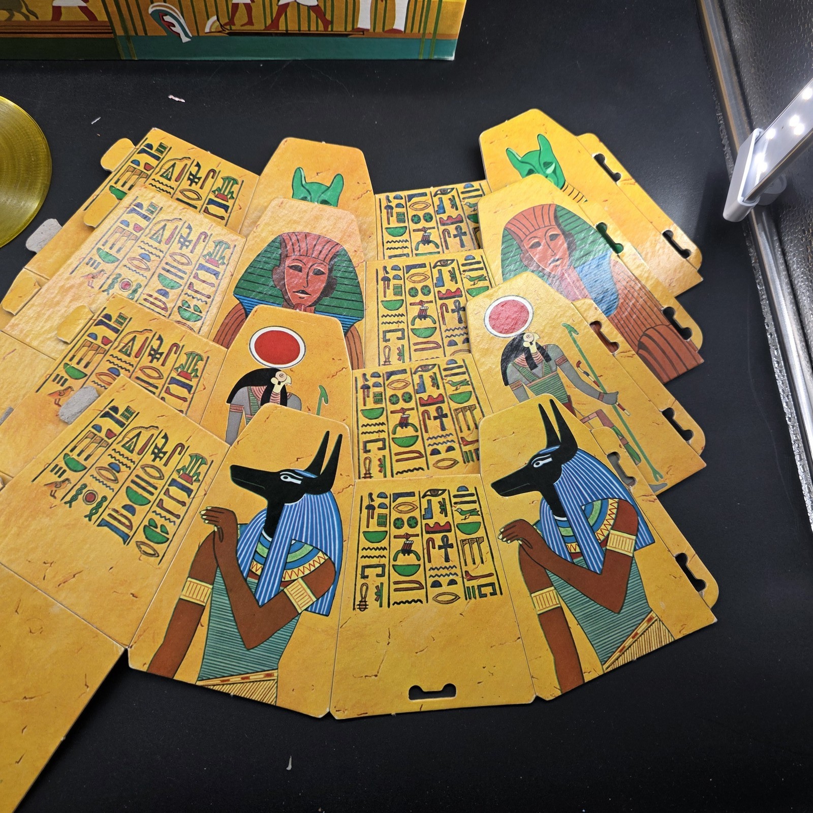 Vintage 1971 Milton Bradley Voice of the Mummy Electronic Board Game Green Gems