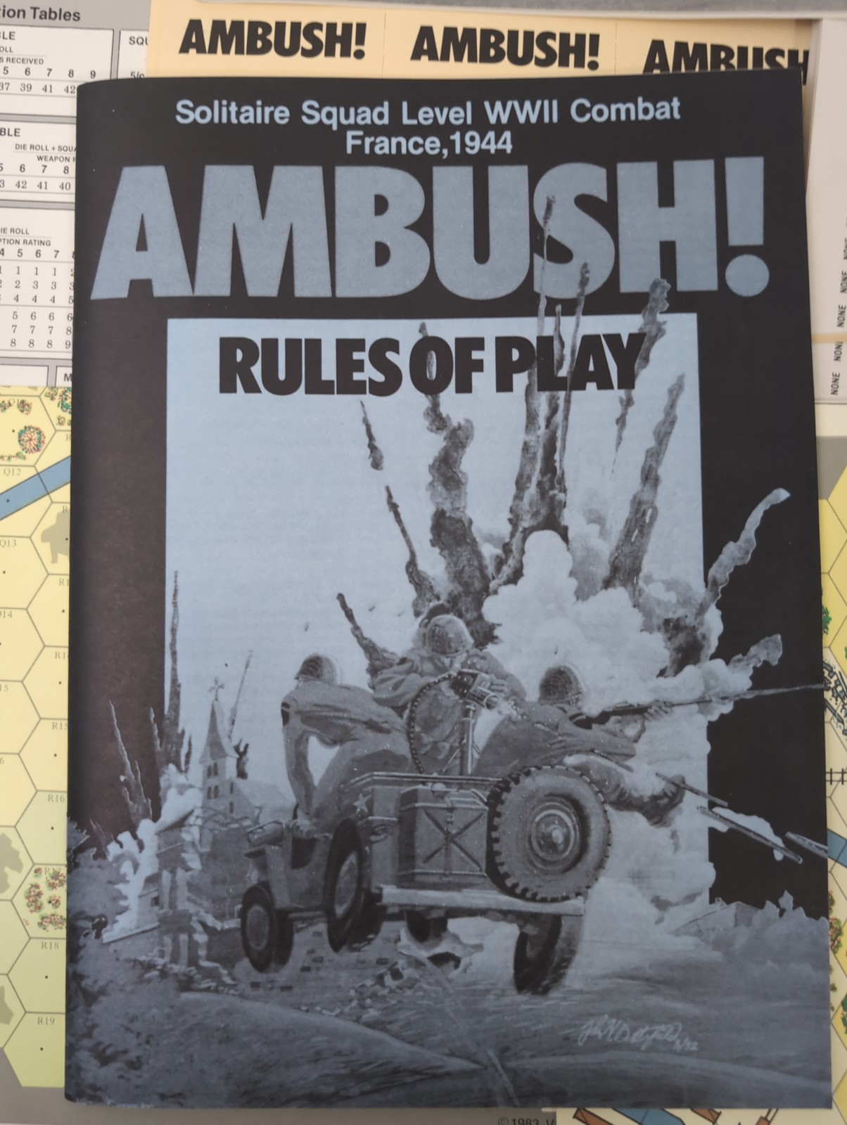 AMBUSH! Solitaire Squad Level WWII Comabat France 1944- Victory Games- Unpunched