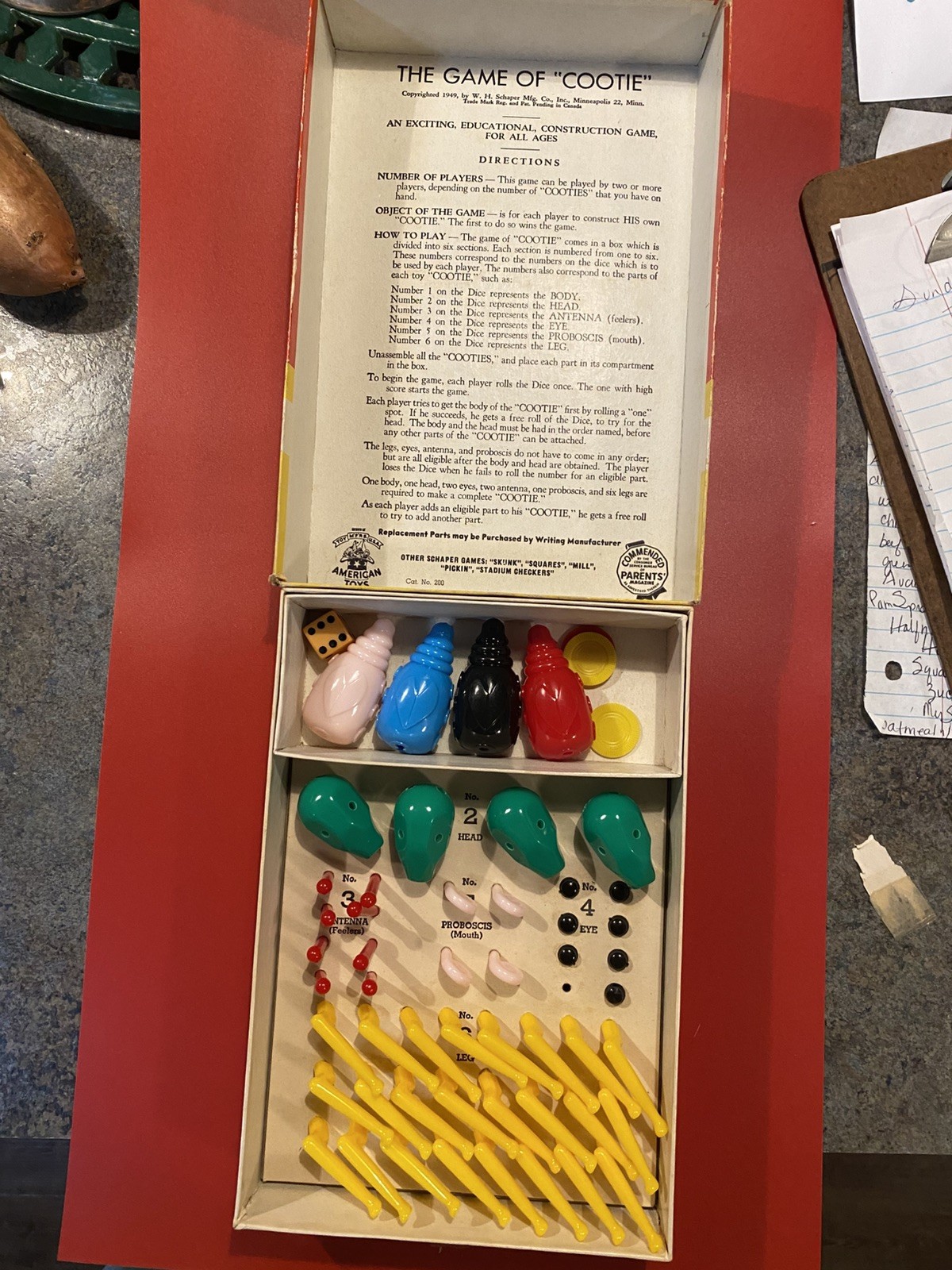 COOL VINTAGE INSECT COOTIE GAME – 1949. CLEAN. 1 Missing Eye. FUN FAMILY GAME.