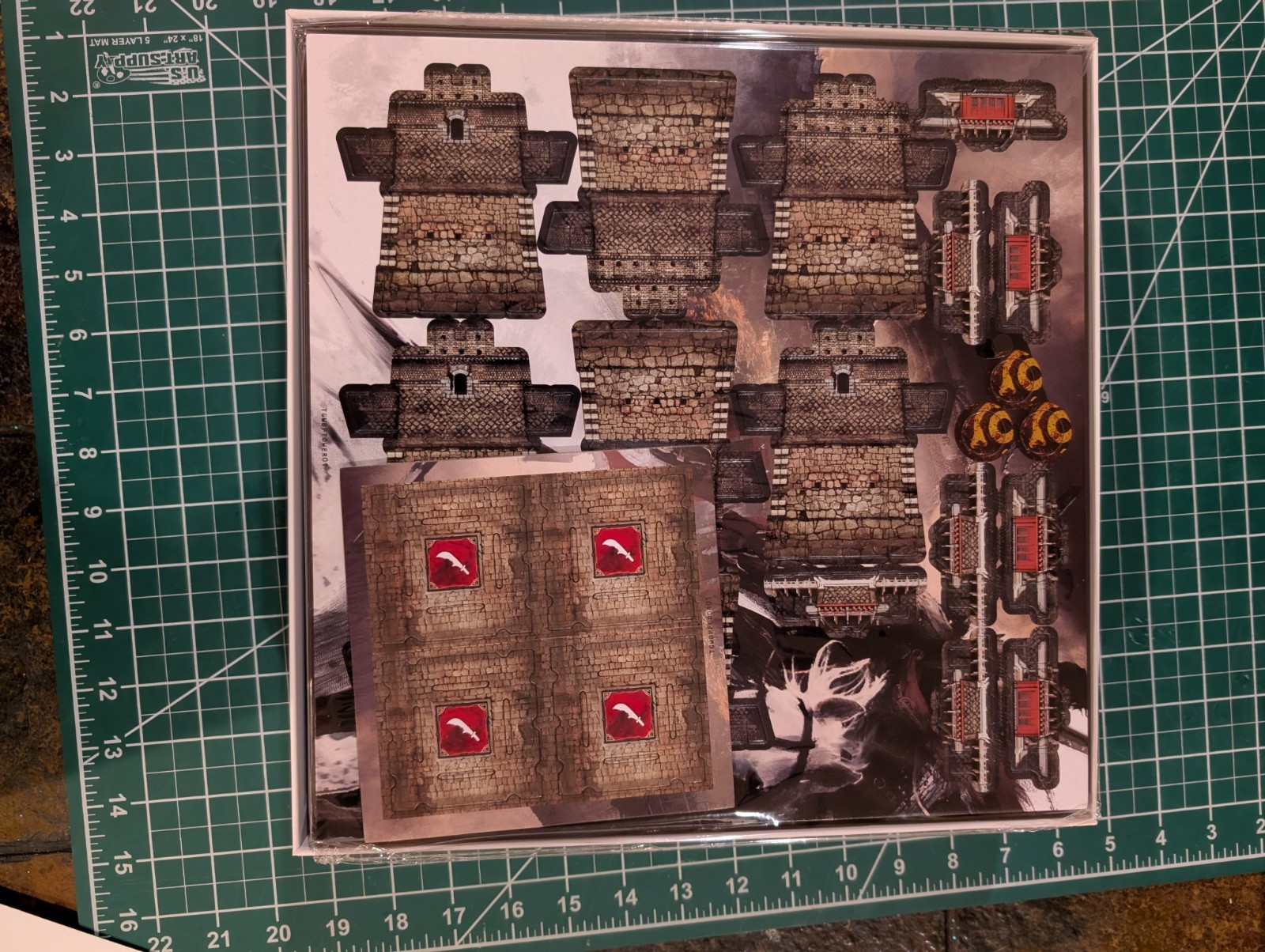 The Great Wall Bundle + Expansions + Playmat. New open box. Missing Rule book.