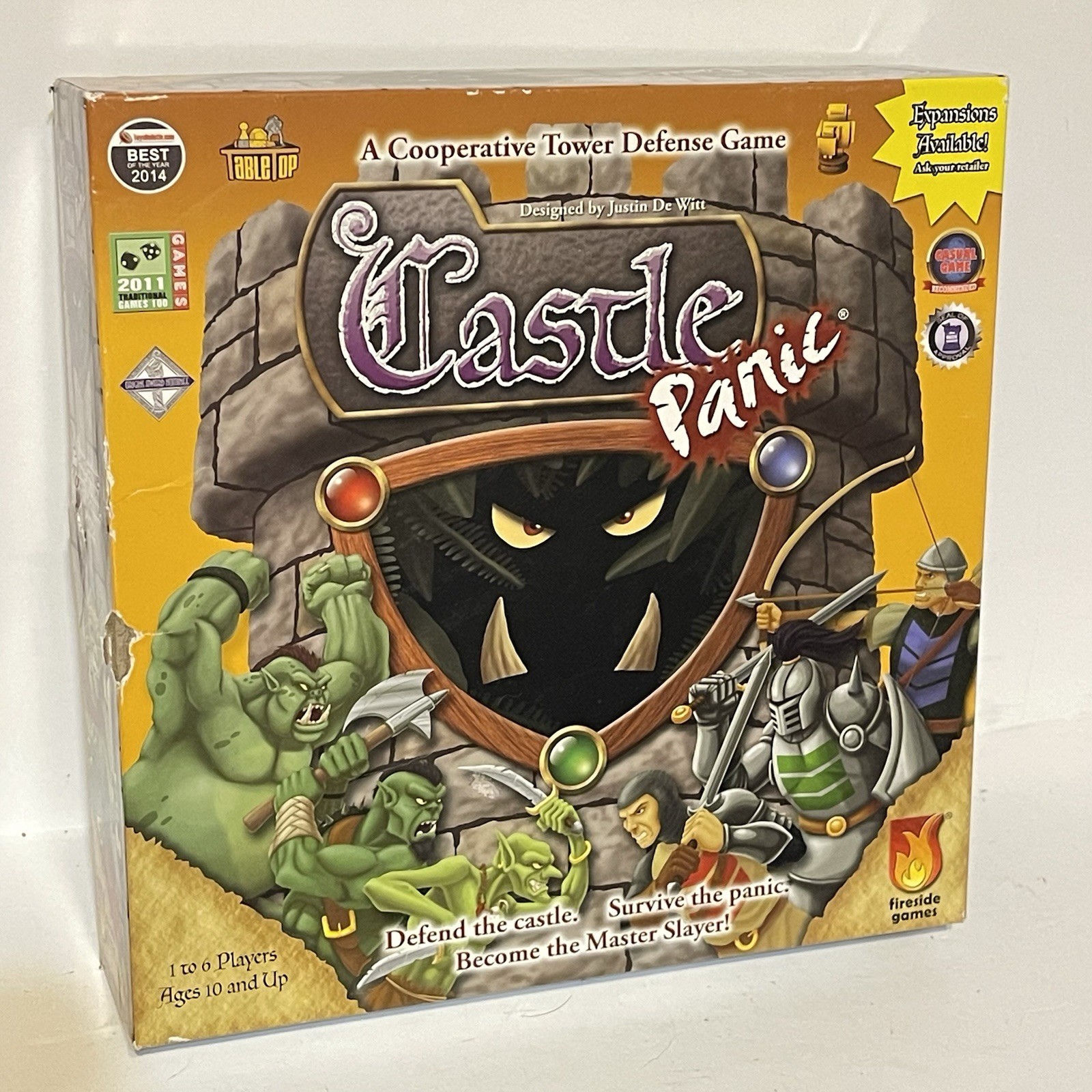Castle Panic Cooperative Board Game Fireside Games 2011 Complete