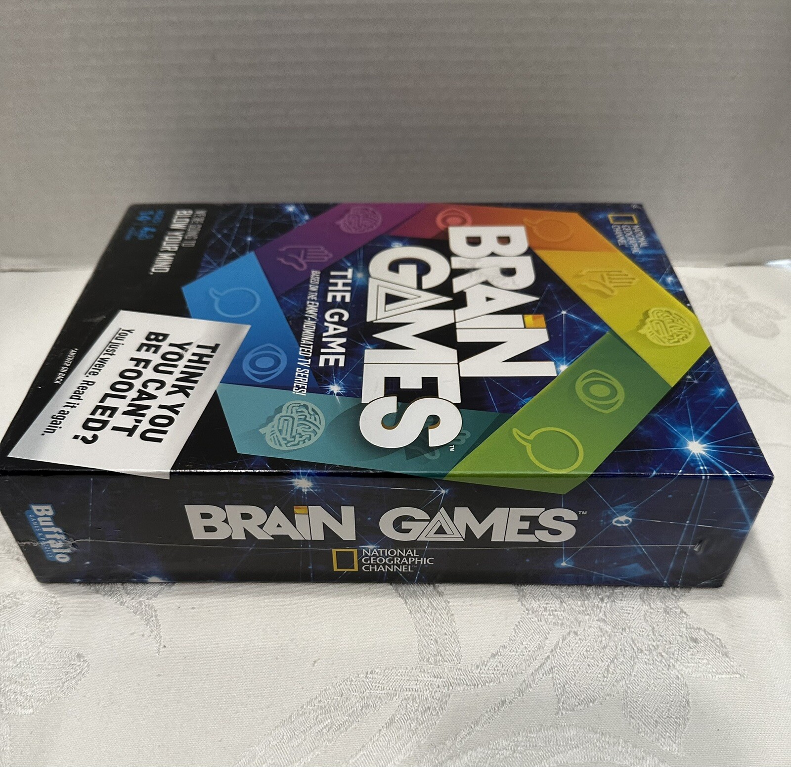 Brain Games The Game National Geographic TV Show Board Game 2015 New Sealed 👀🔥