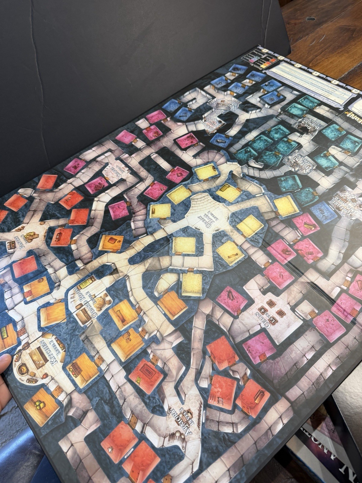 Dungeons and Dragons Fantasy Board Game Wizards of the Coast Complete