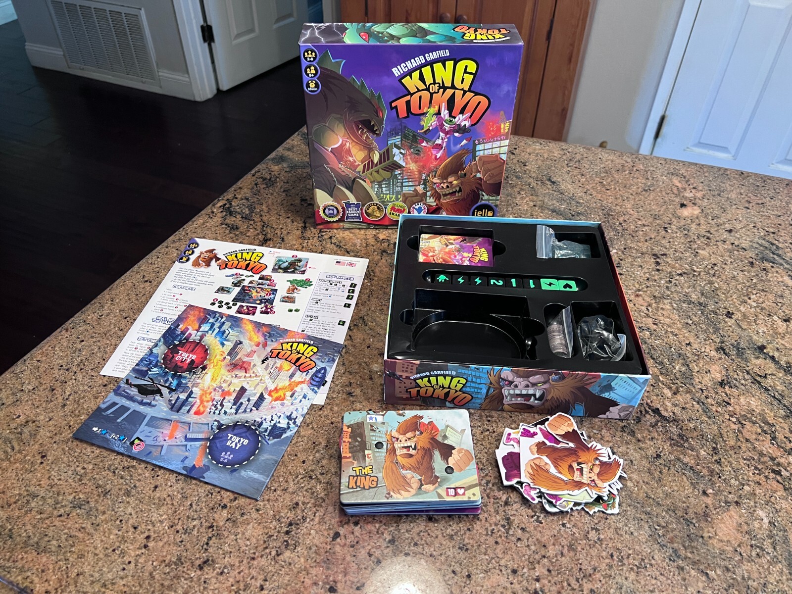King of Tokyo Board Game by Richard Garfield, Complete