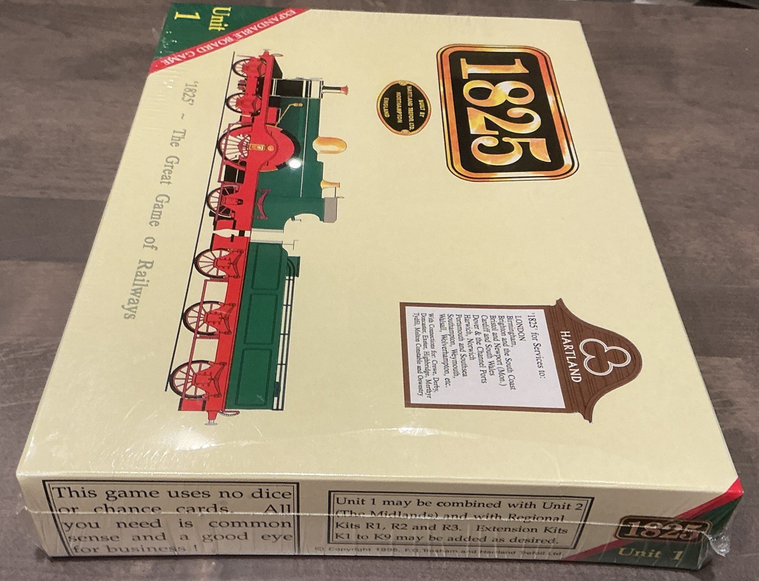 Hartland Trefoil – 1825 Unit 1 – The Great 18XX Train Game of Railways -sealed