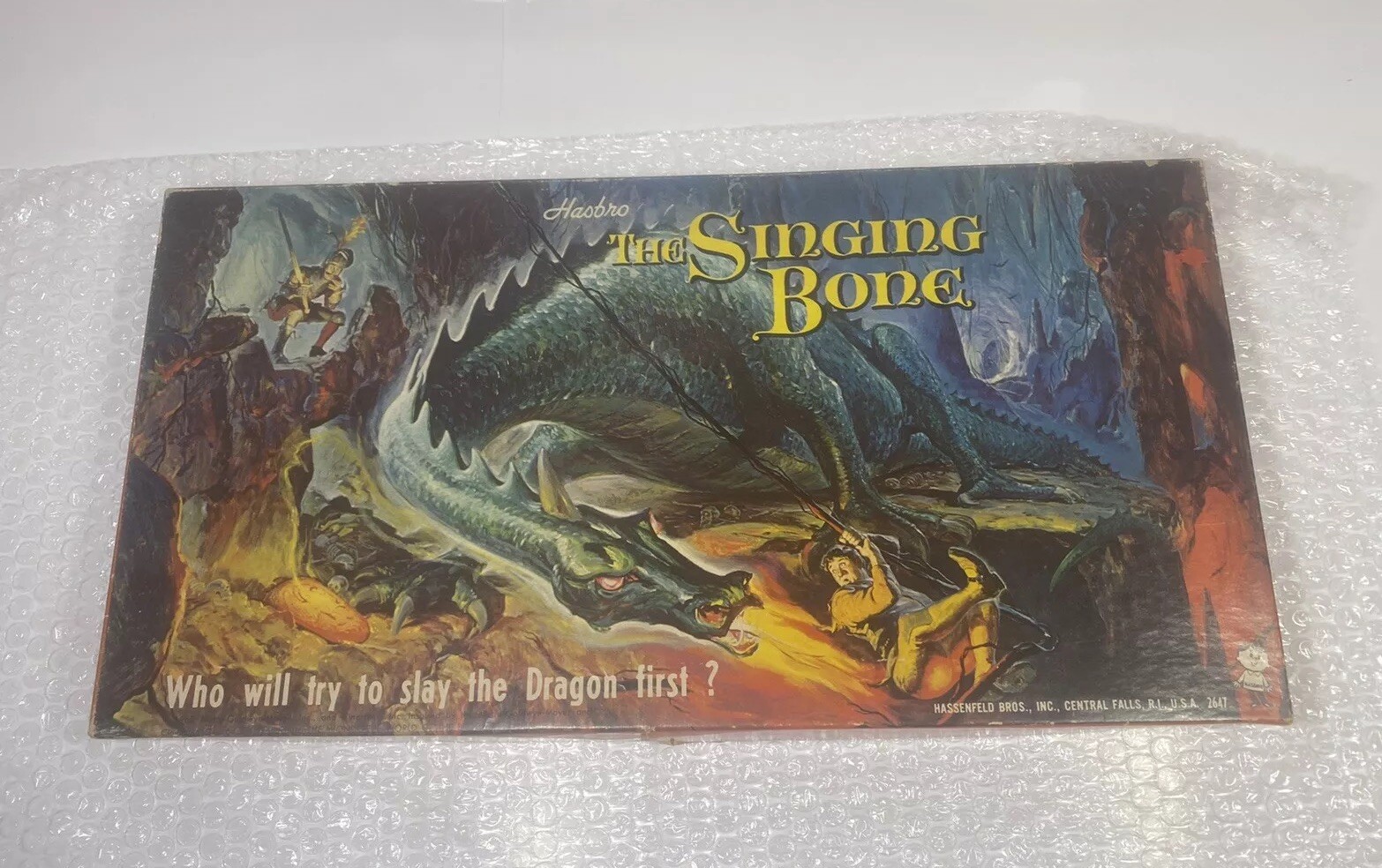 1962 THE SINGING BONE DRAGON BOARD GAME HASBRO HASSENFELD BROS FANTASY BOARD GAM