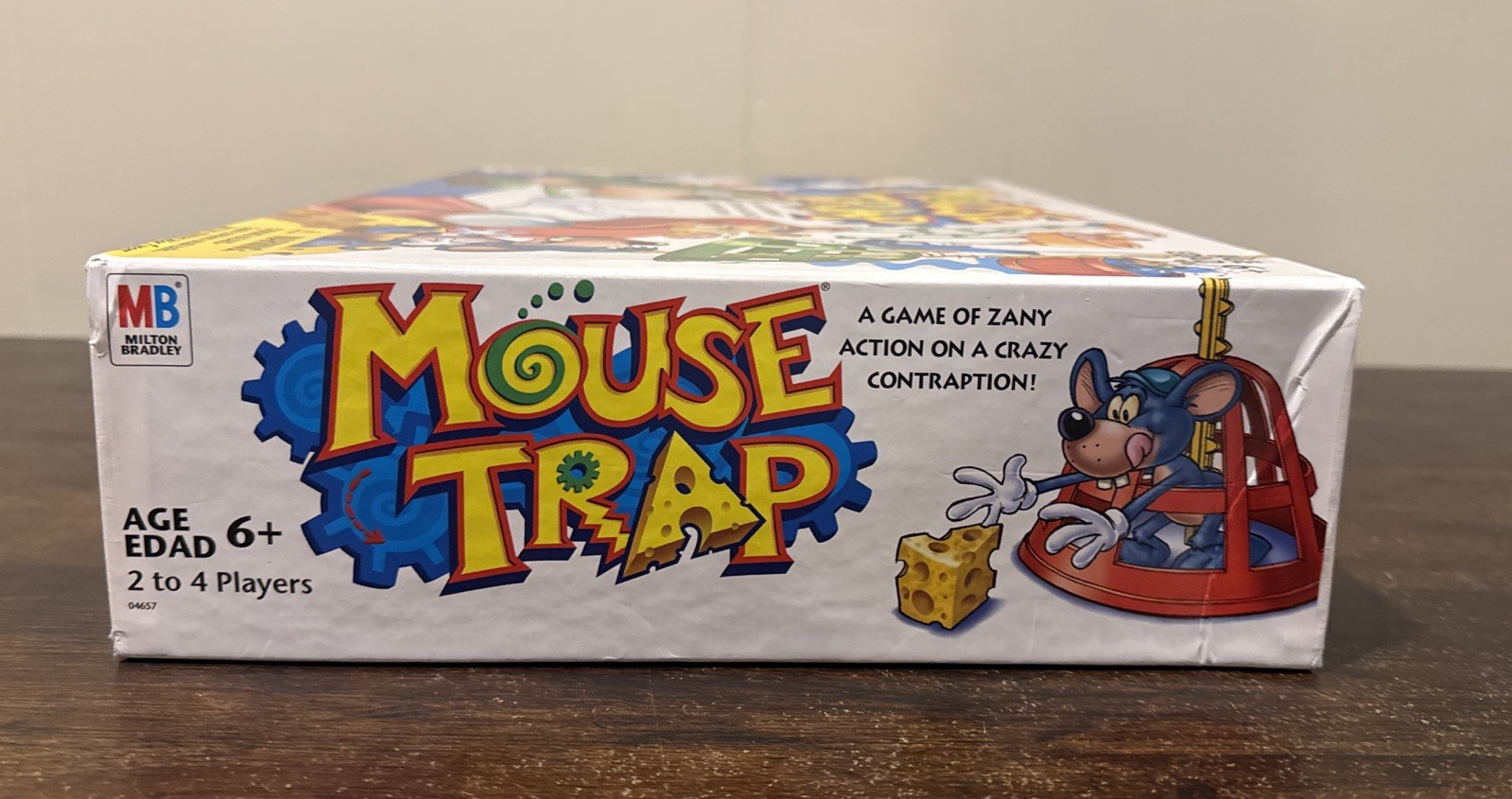 2005 Mouse Trap Milton Bradley Classic Board Game Kids Family Complete