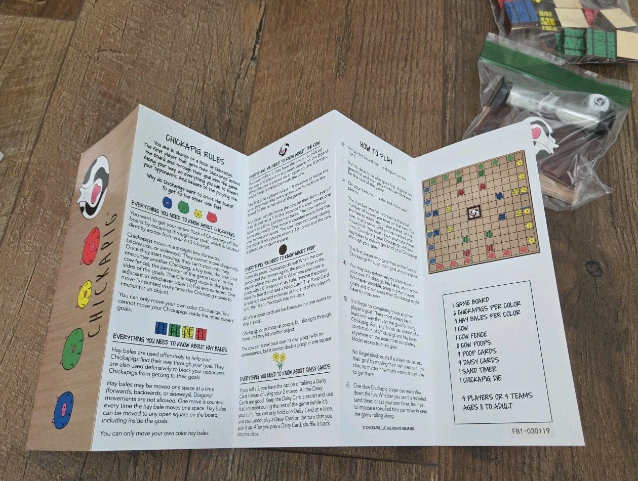 Chickapig Strategic Board Game Family Friendly Game For 2 or 4 Players COMPLETE