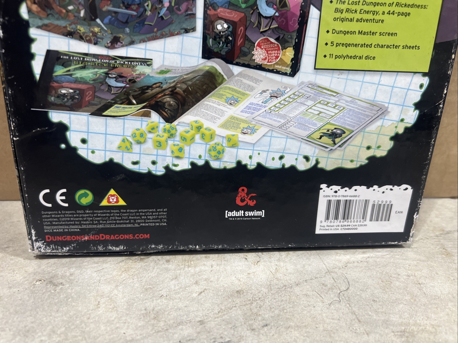 Dungeons And Dragons VS Rick And Morty D&D Tabletop Role Playing Game -COMPLETE!