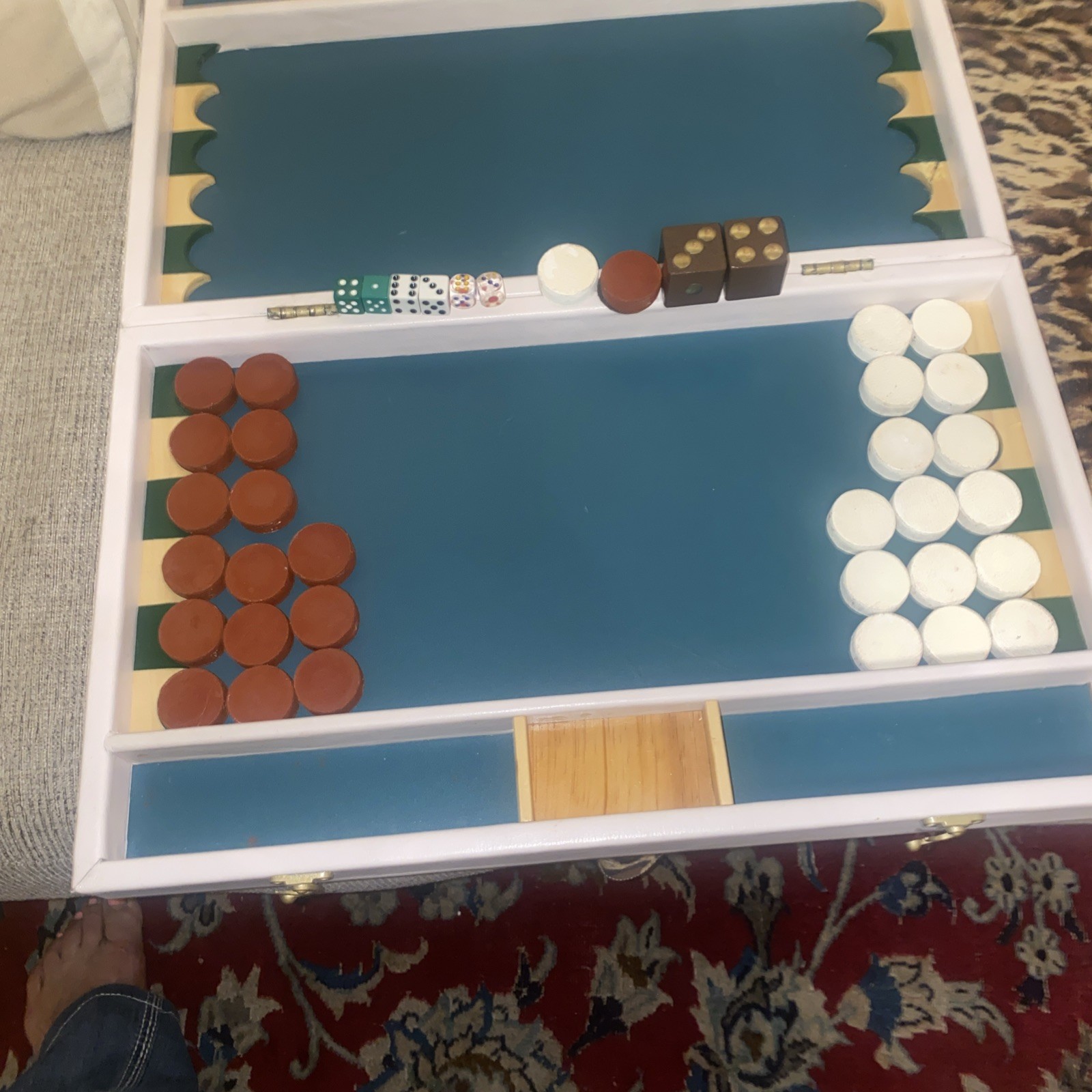 Handmade Wooden Backgammon Set – Complete With 3 Sets Of Small Dice & 1 Set Big