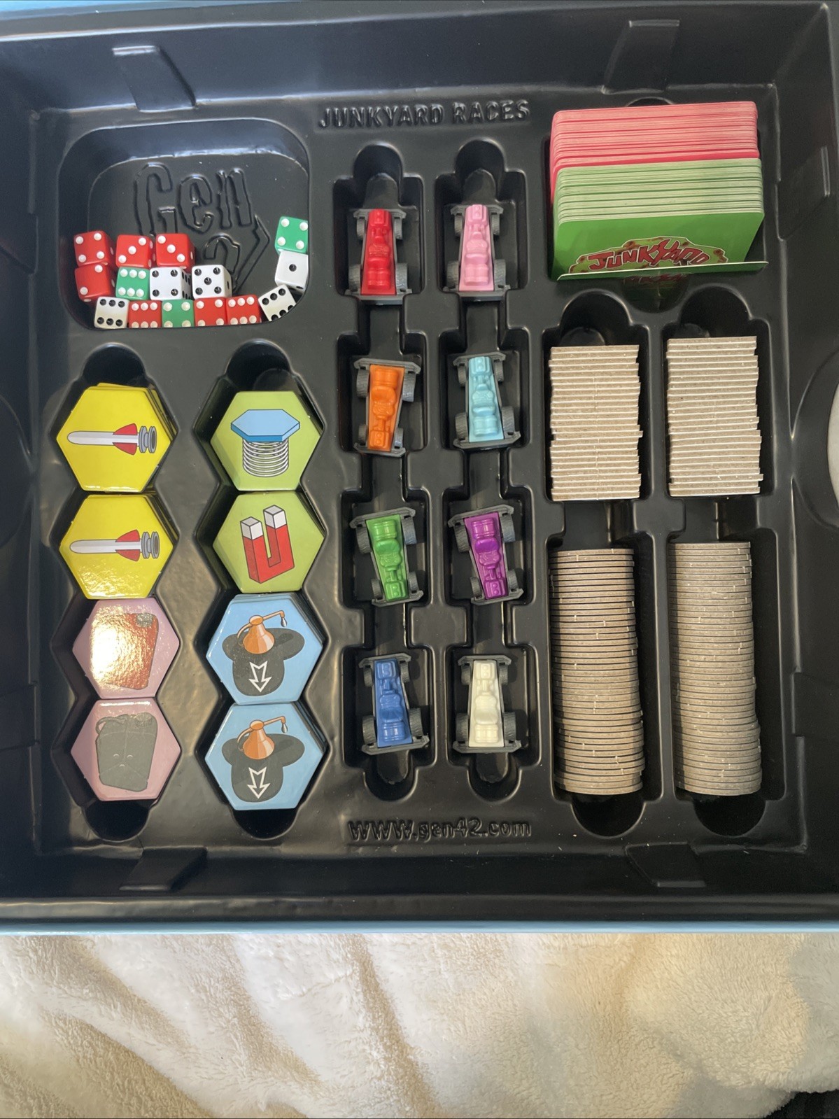Junkyard Races (2010) – Board Game – Gen42 Games – MINT