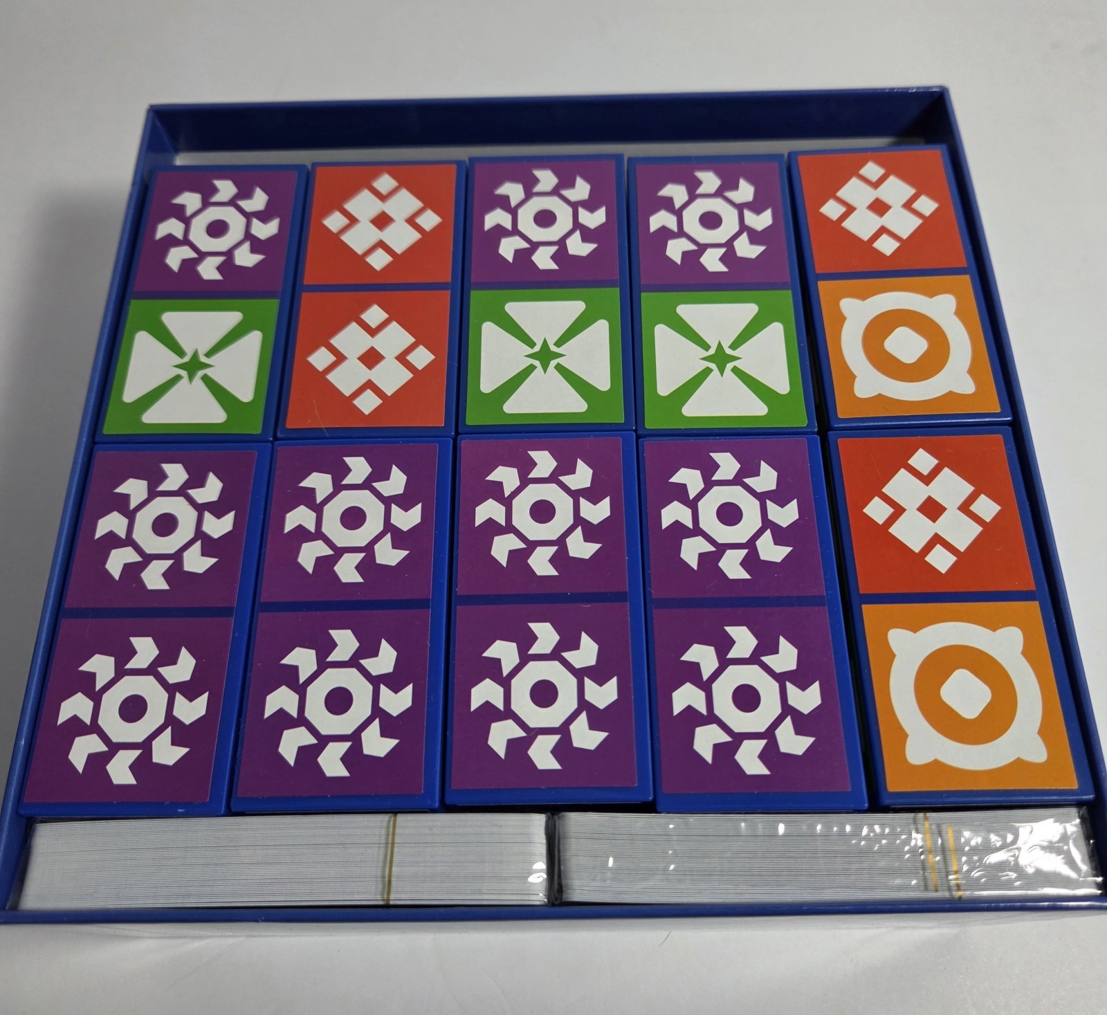 The Uzzle Board Game, Family Block Puzzle for Children & Adults NEW