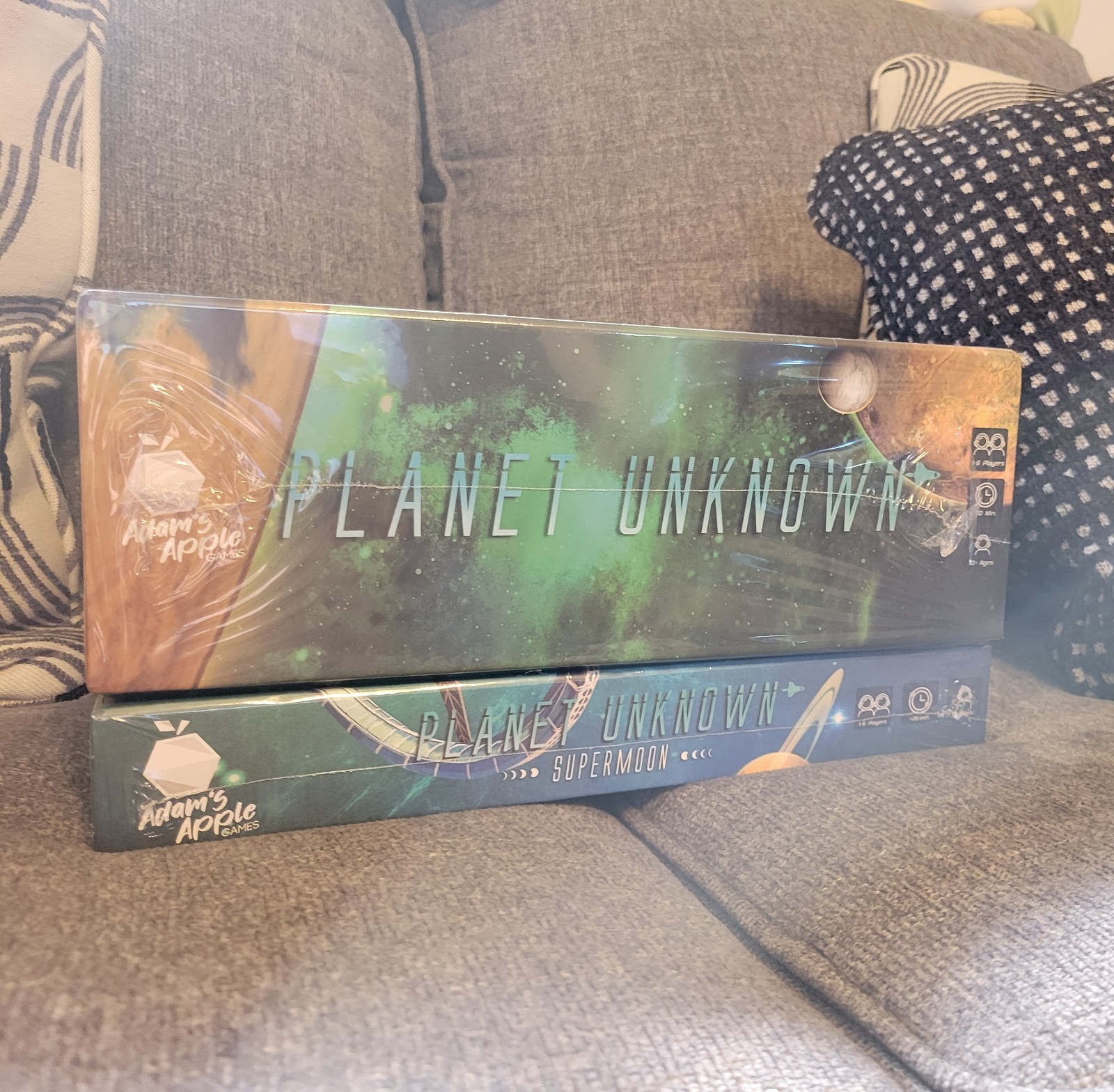 Planet Unknown Deluxe + Supermoon Expansion