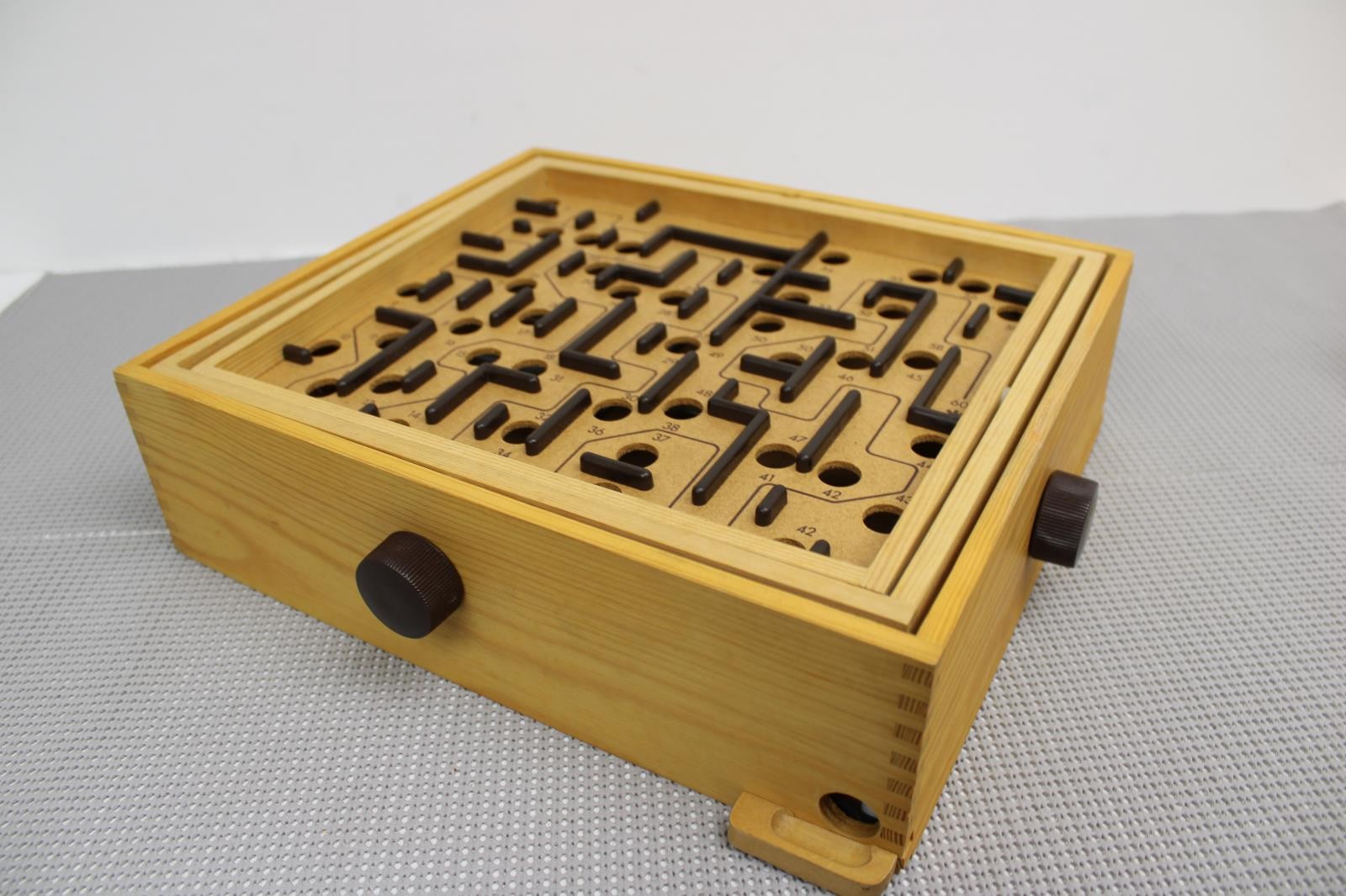 Brio Original Labyrinth Wooden Vintage Maze Roller Ball Game Sweden #35310