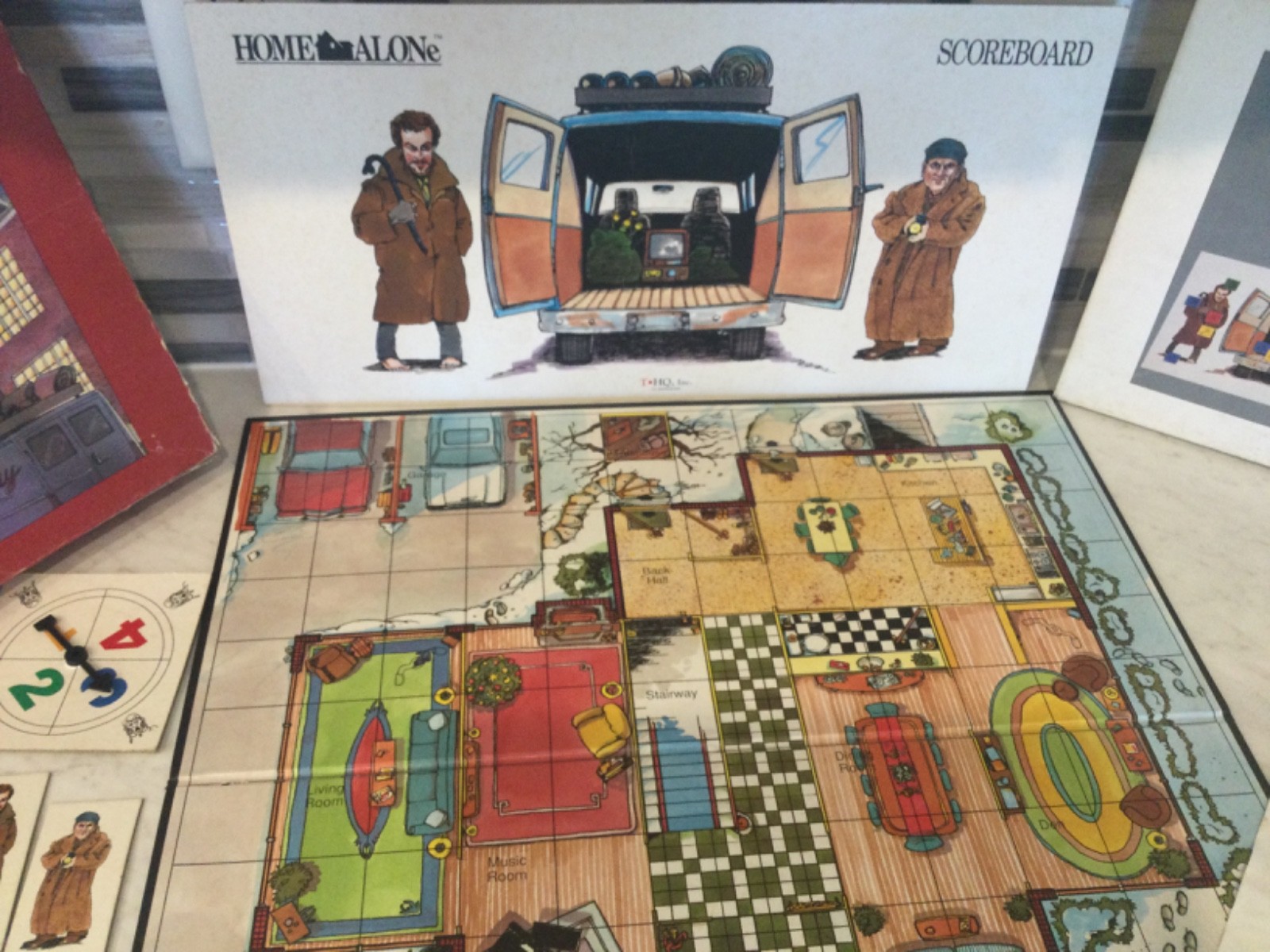 VINTAGE HOME ALONE BOARD GAME 1991 COMPLETE