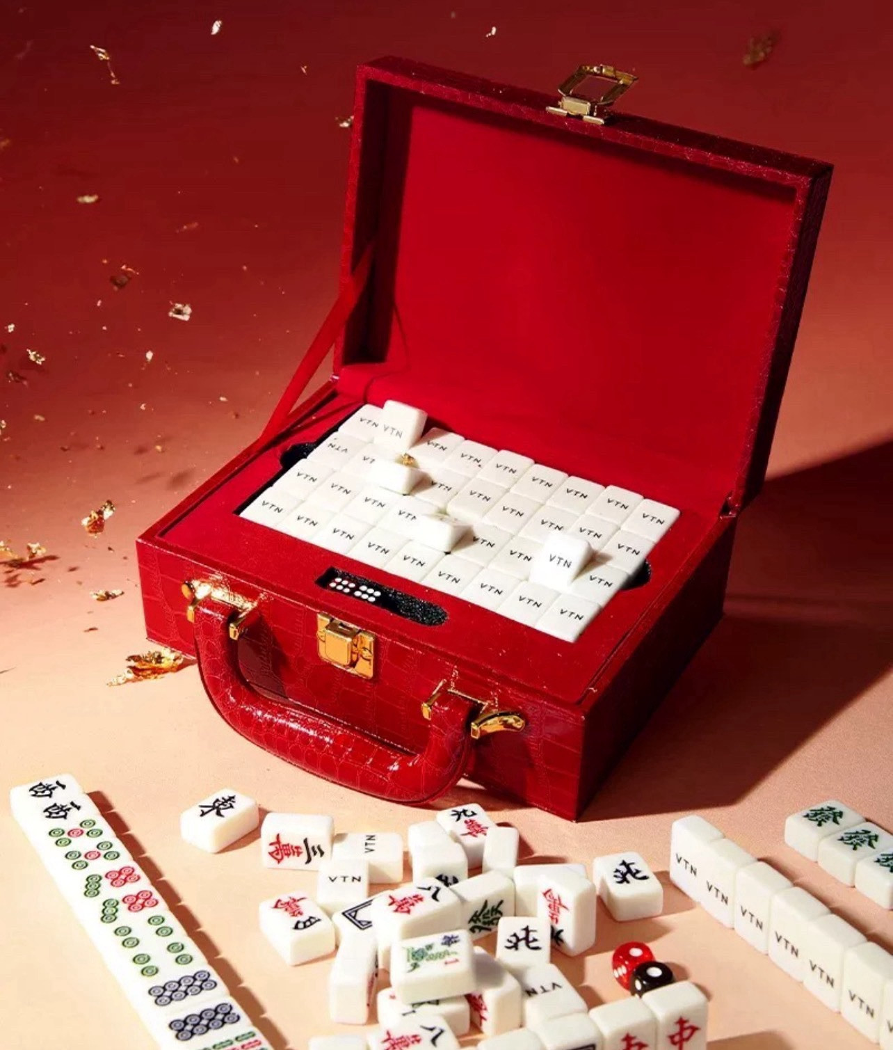 2025 VTN Mini Mahjong Set