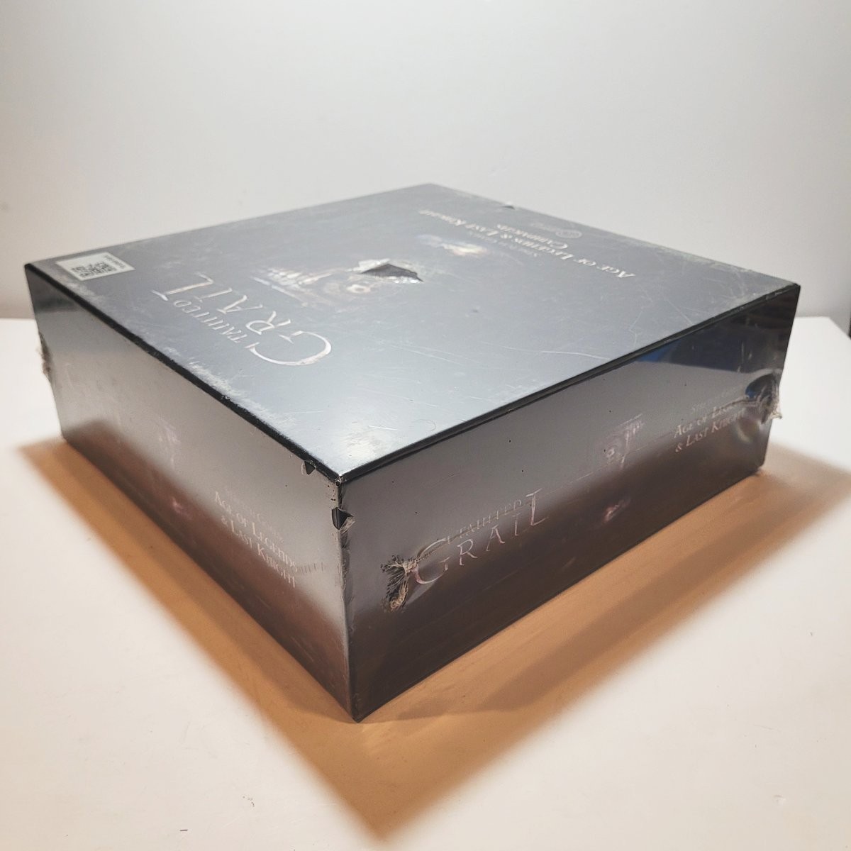 Tainted Grail lot: stretch goals Age of Legends, Last Knight, Red Death, Echoes+