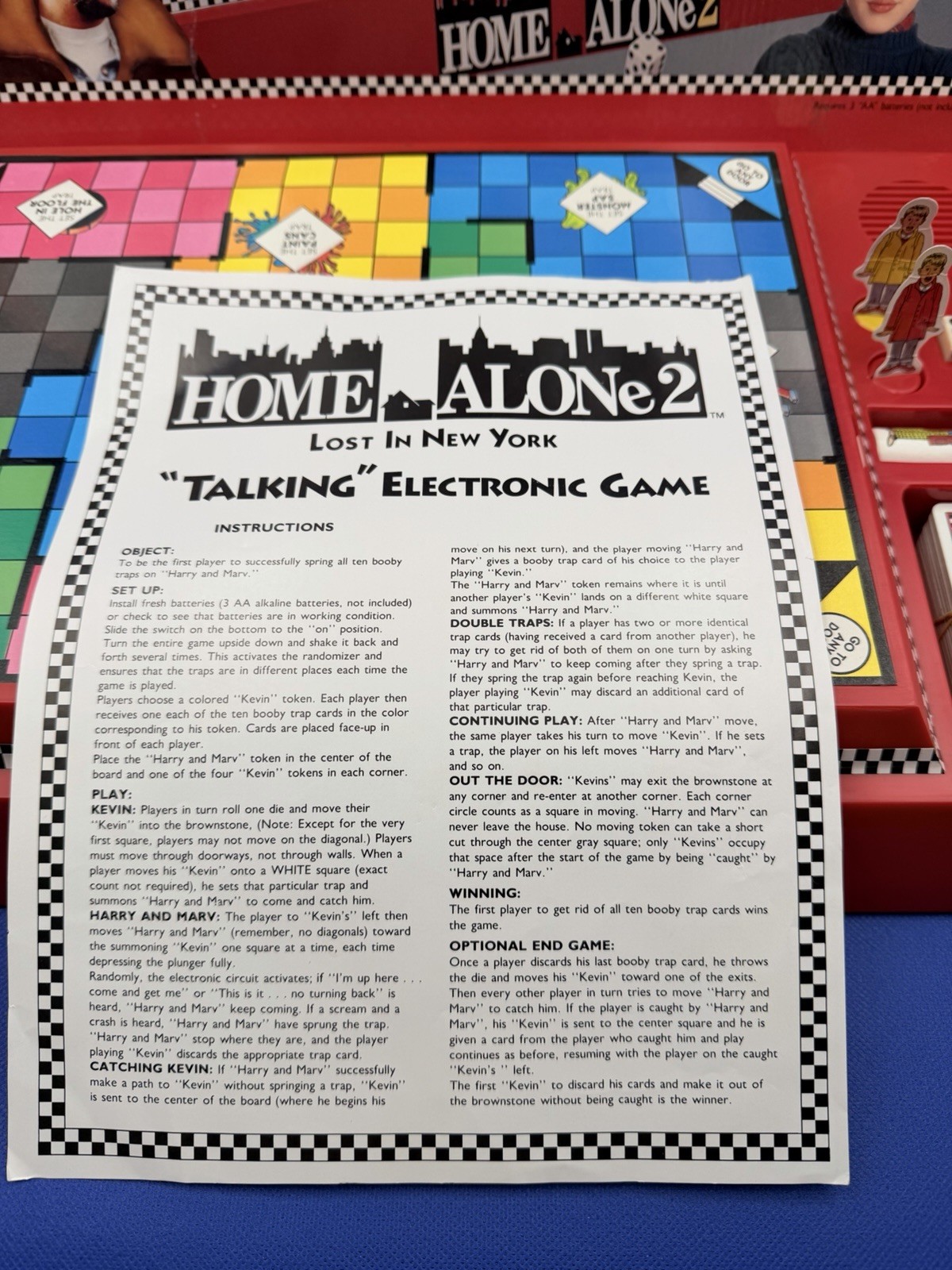 Home Alone 2 Lost In New York Electronic Talking Board Game 1992 (tested)