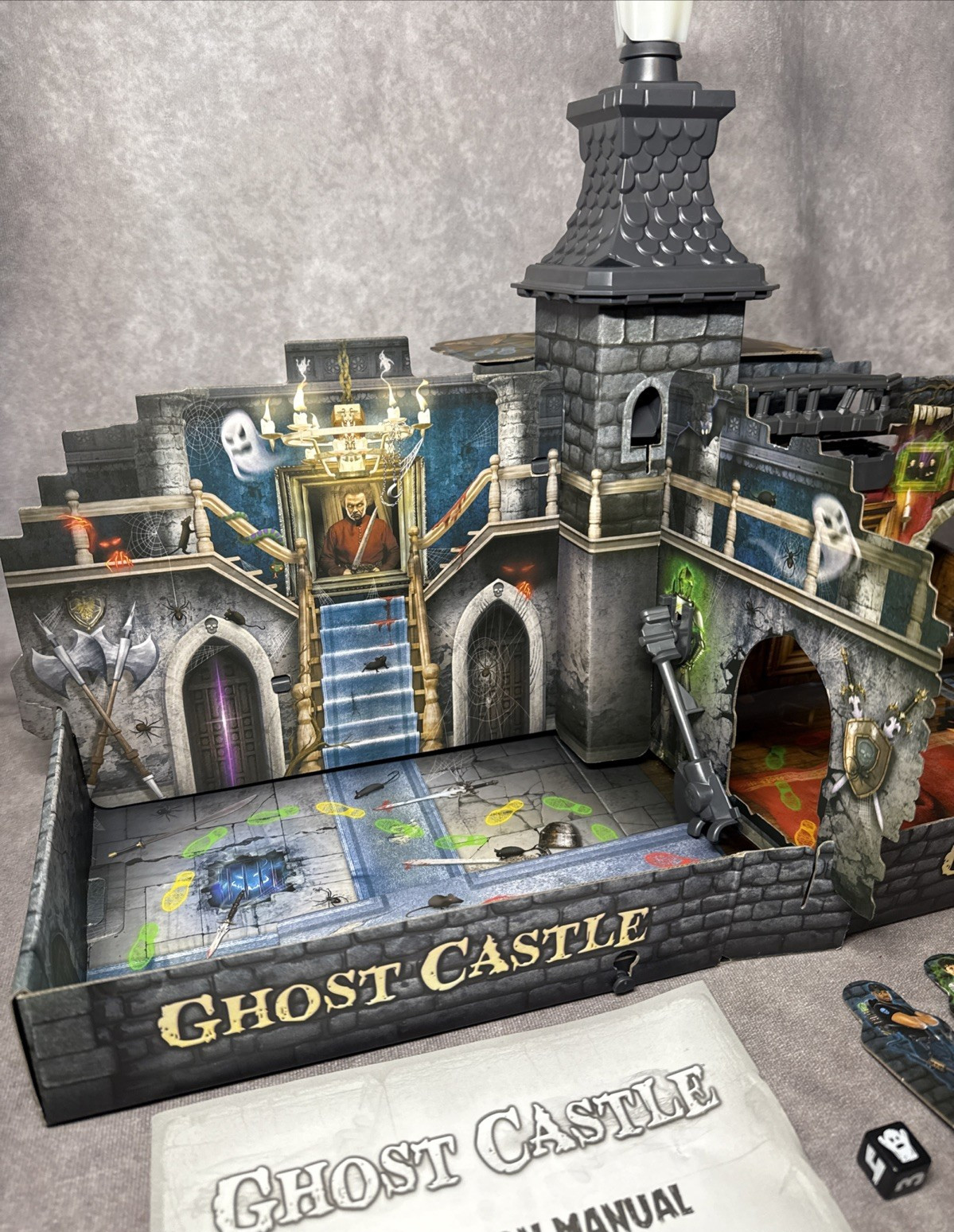 Buffalo Games Ghost Castle Board Game 2020 3D Haunted Escape Family Spooky