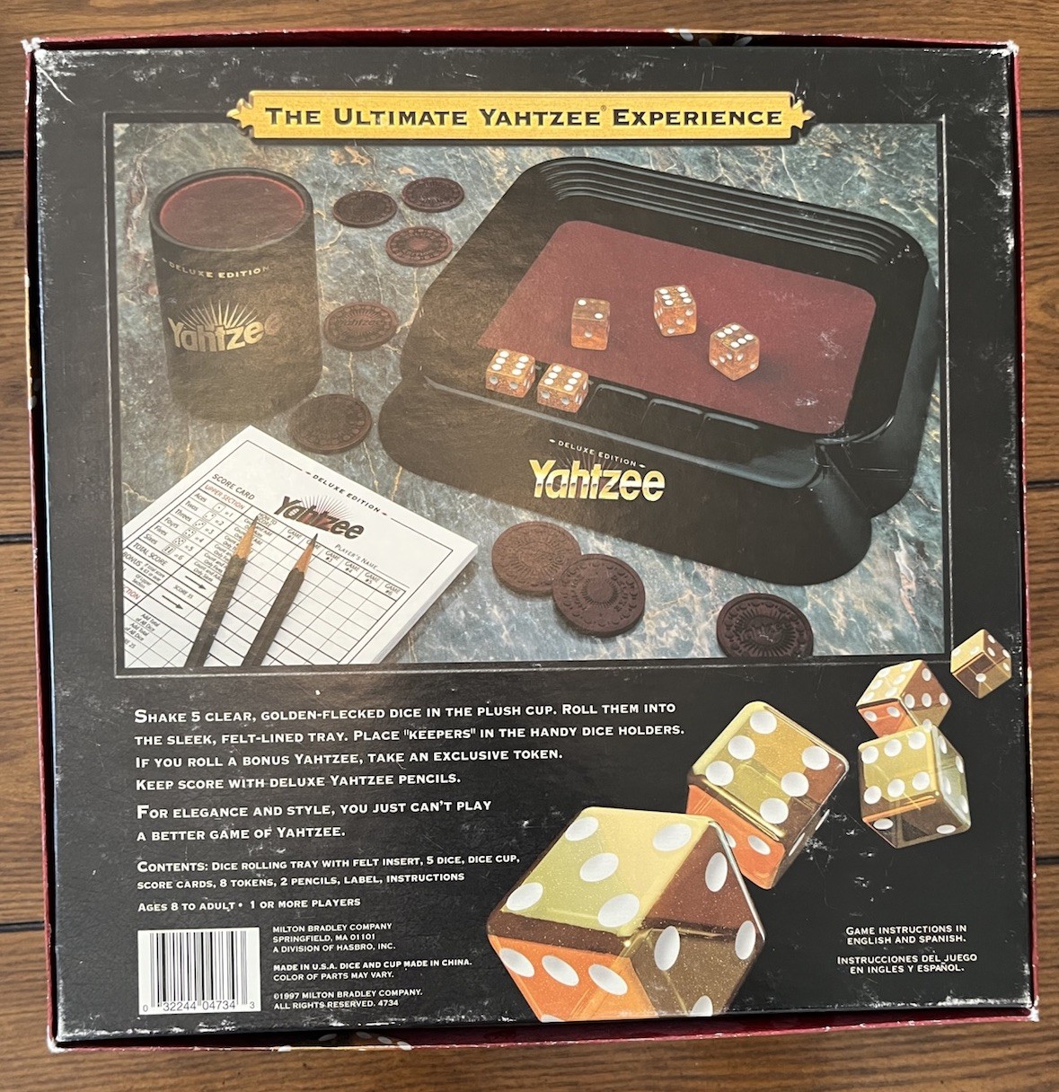 1997 Milton Bradley Yahtzee Deluxe Edition Complete Gold Fleck Dice Felt Tray