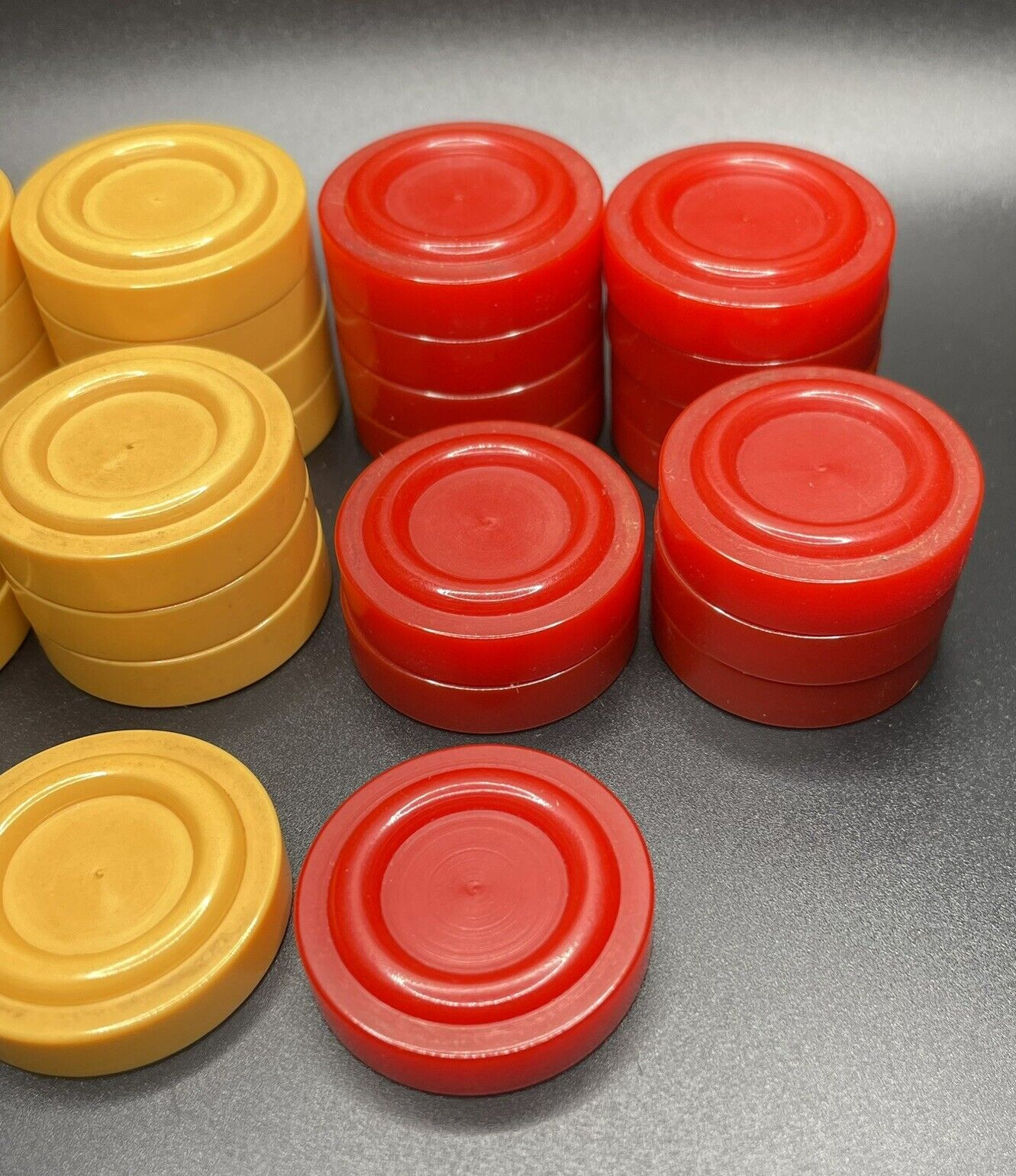 29 Vintage Bakelite RED & CREAM Backgammon Checker Pieces Set (1 missing)