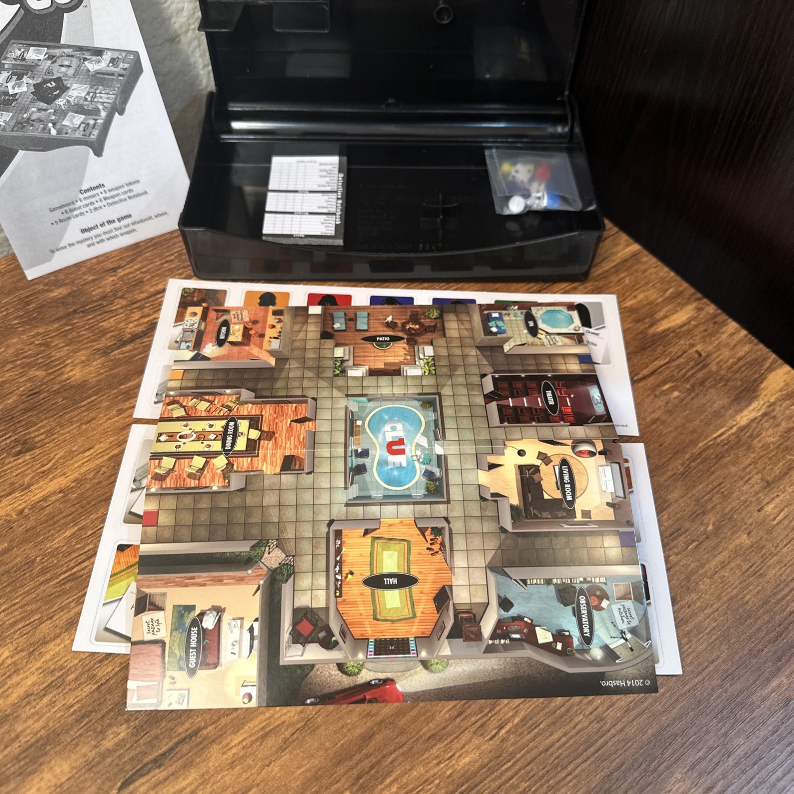 NIB Hasbro Gaming Clue Grab & Go Family Ages 8+ 3-6 Players