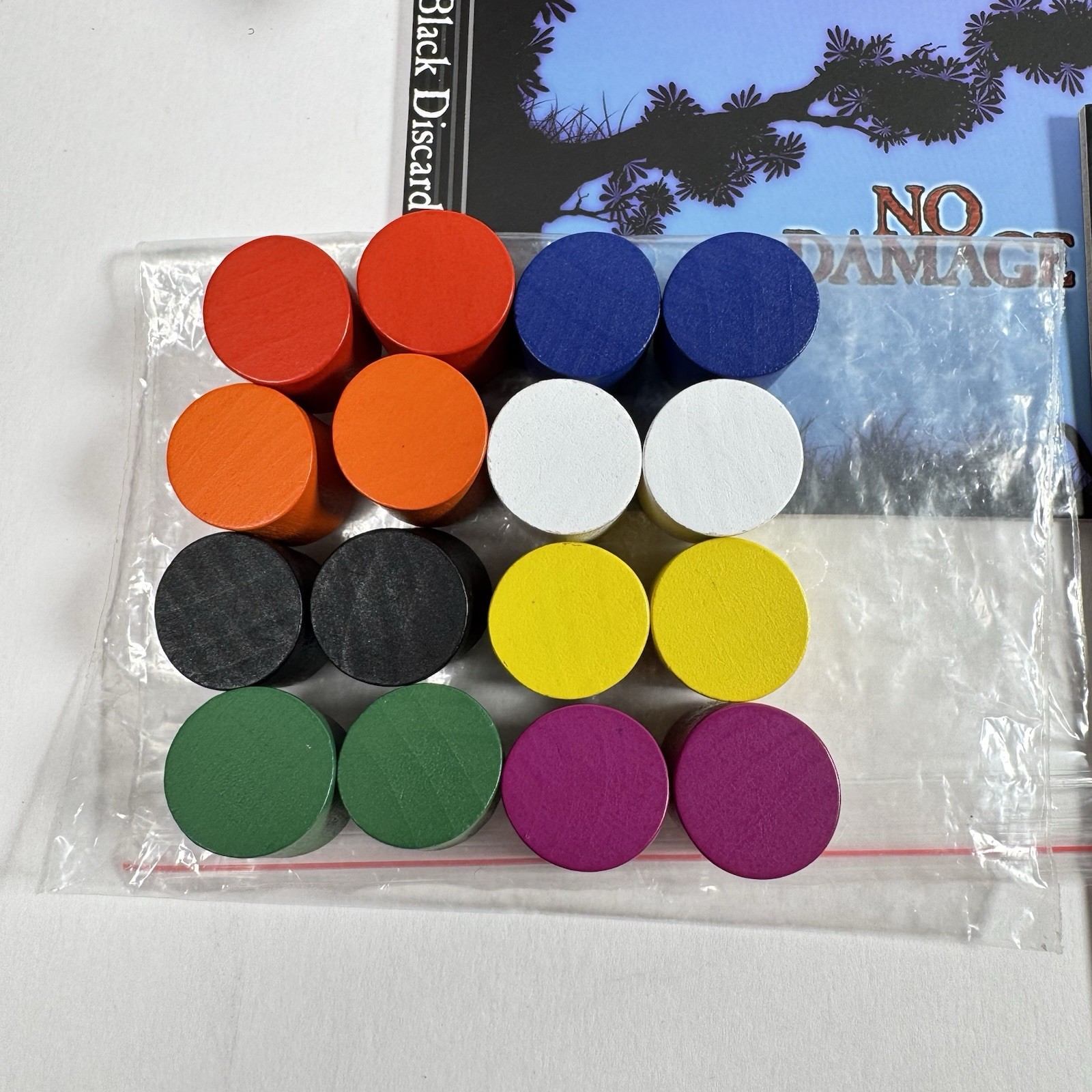 Shadow Hunters 2nd Edition Board Game Z-Man 2011 Complete +10 Characters VGUC