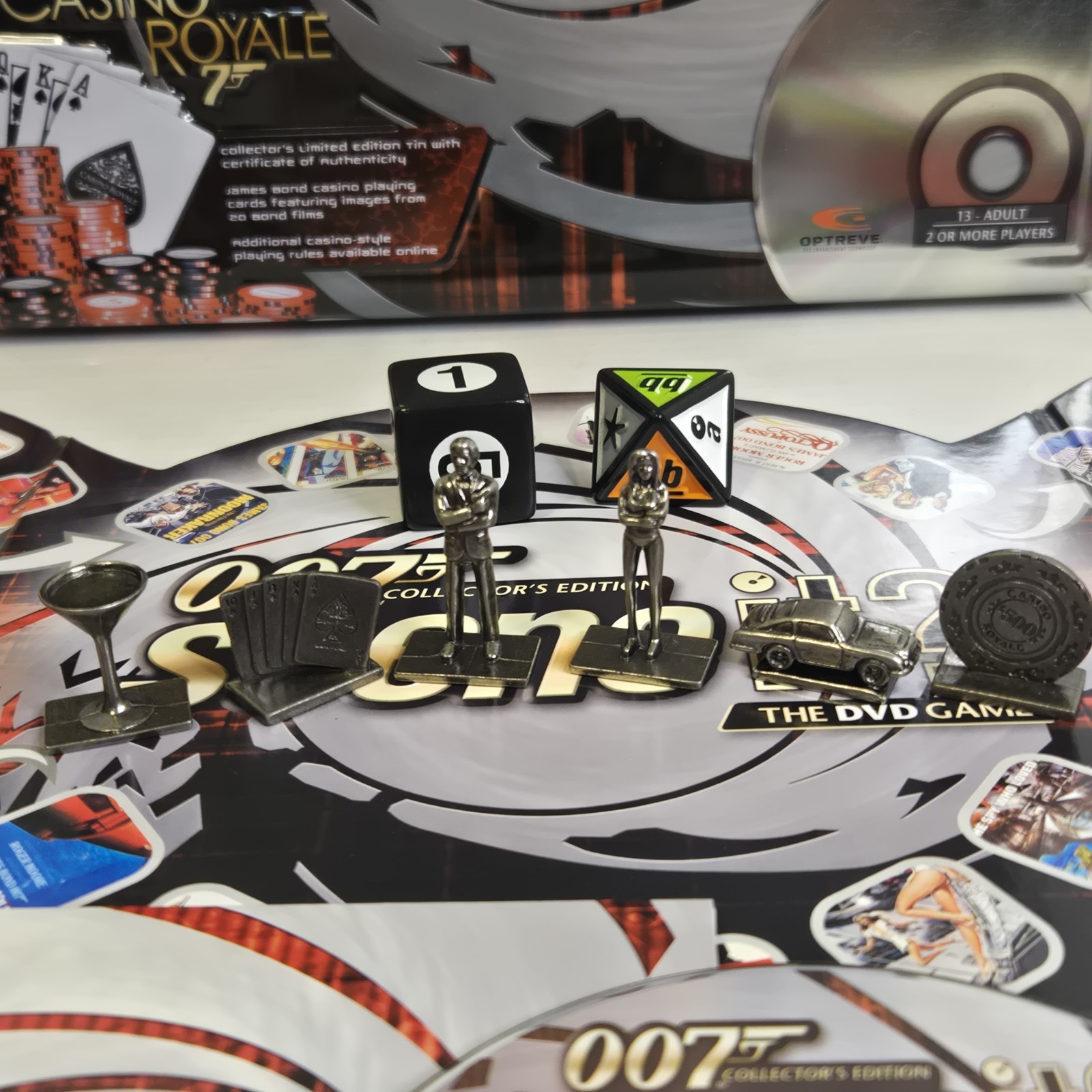 James Bond 007 Scene It? Collector’s Edition in Tin w/Deck of Cards **COMPLETE**