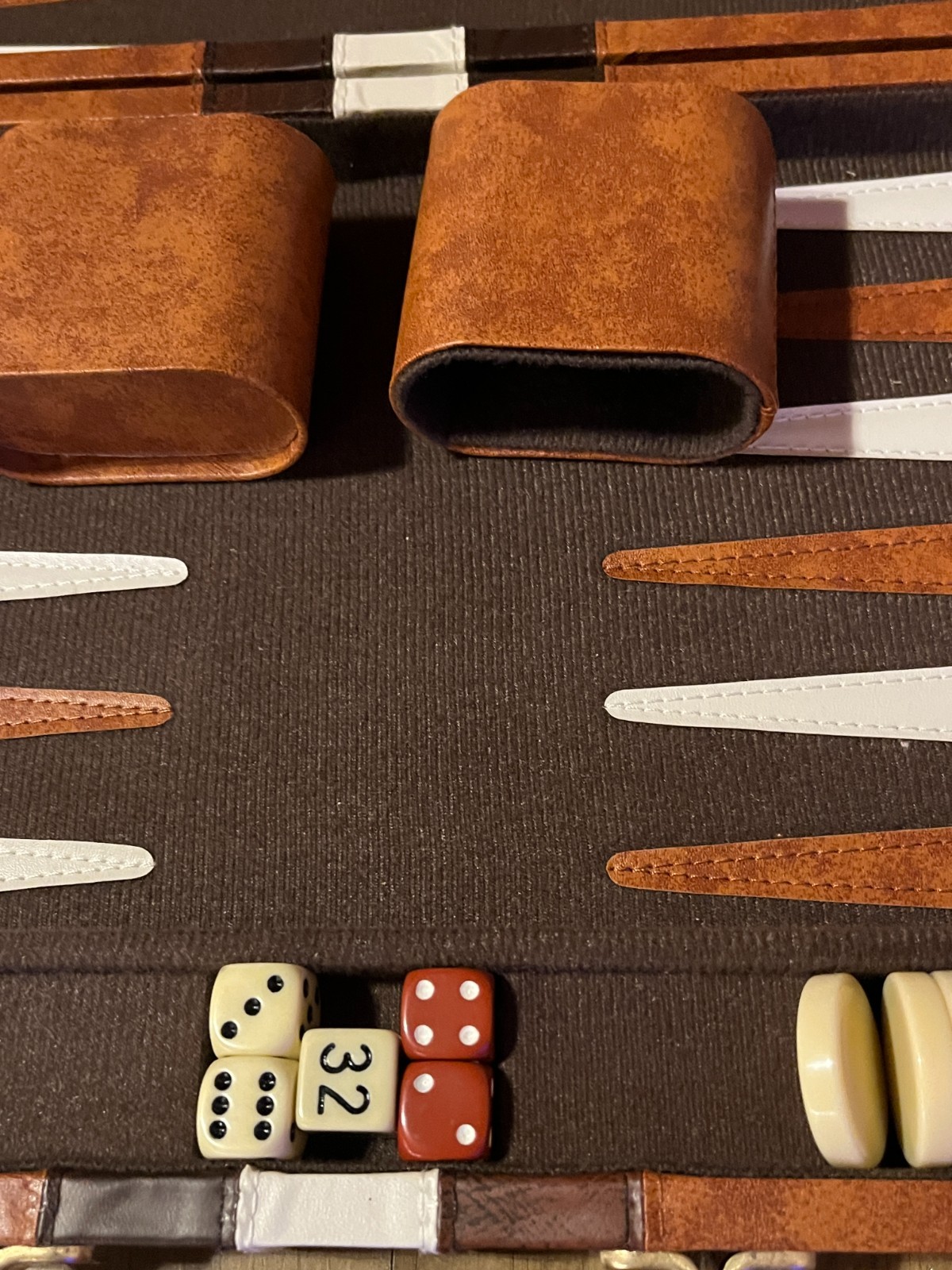 Vintage Backgammon Game in Case Set 15×19″ Complete Brown Tan White