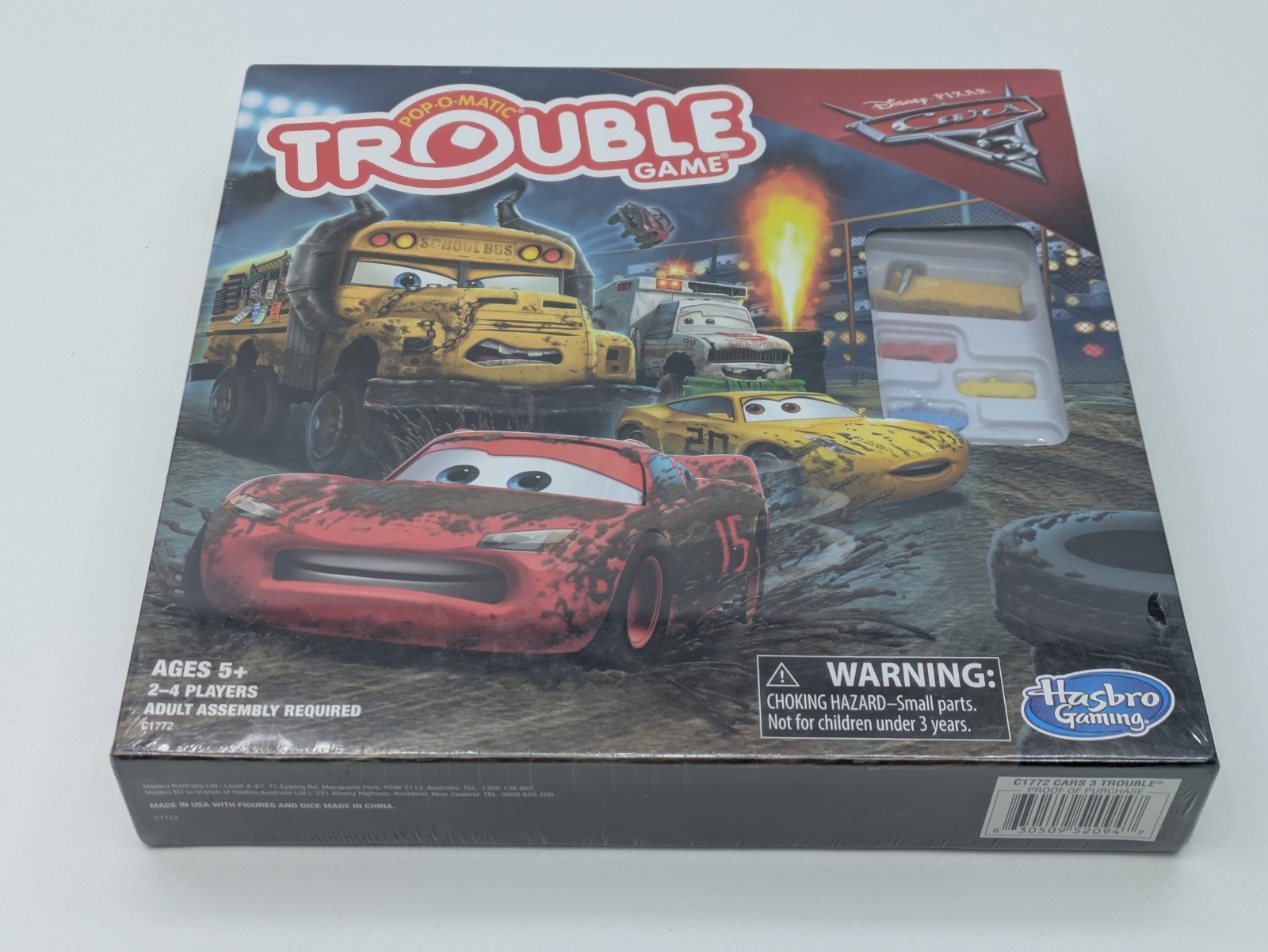 Disney Pixar Cars 3 TROUBLE Board Game with Pop-O Matic Dice Roller Sealed New