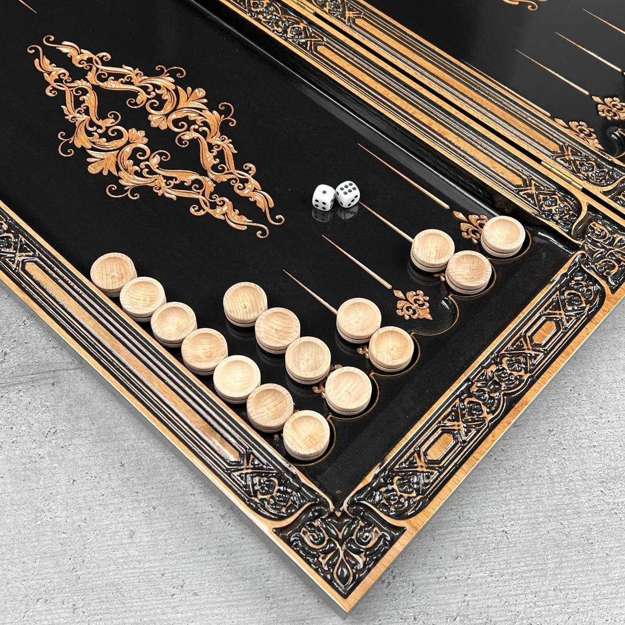 IN STOCK Luxury Maple Wood Backgammon Set Handmade Lion Design Custom Gift Men