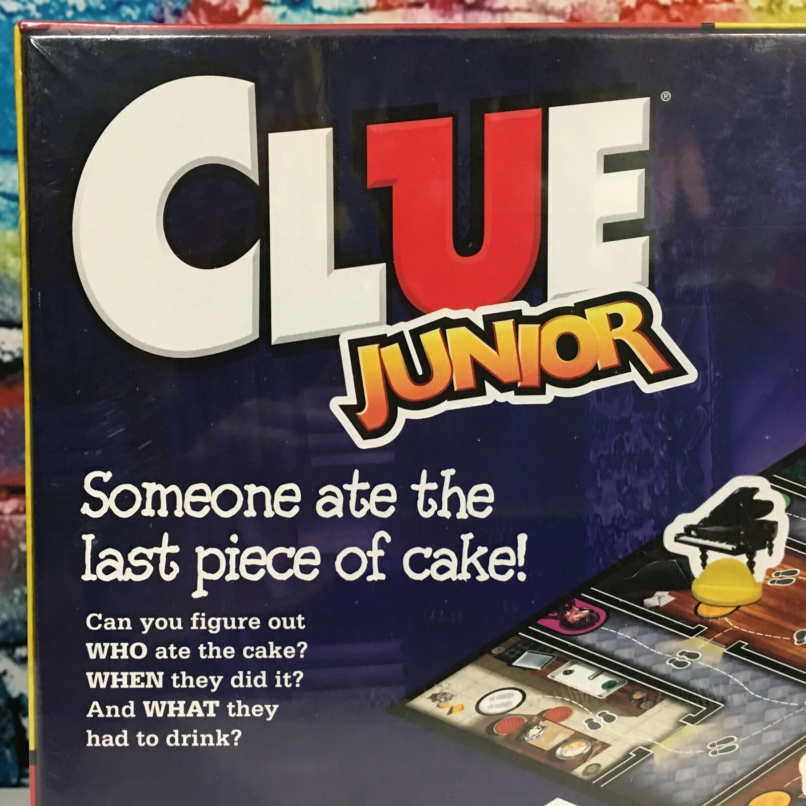 CLUE JUNIOR Classic Multi-Player Board Game Missing Cake Family Fun Ages 5+ NEW!