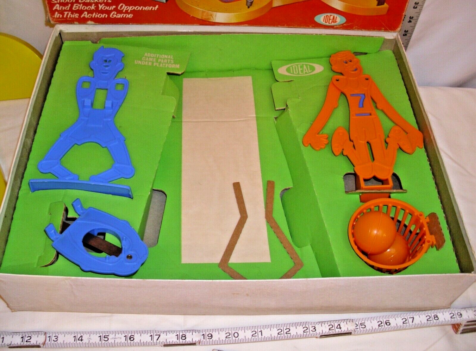 IDEAL SURE SHOT BASKETBALL GAME 1970 BOXED COMPLETE