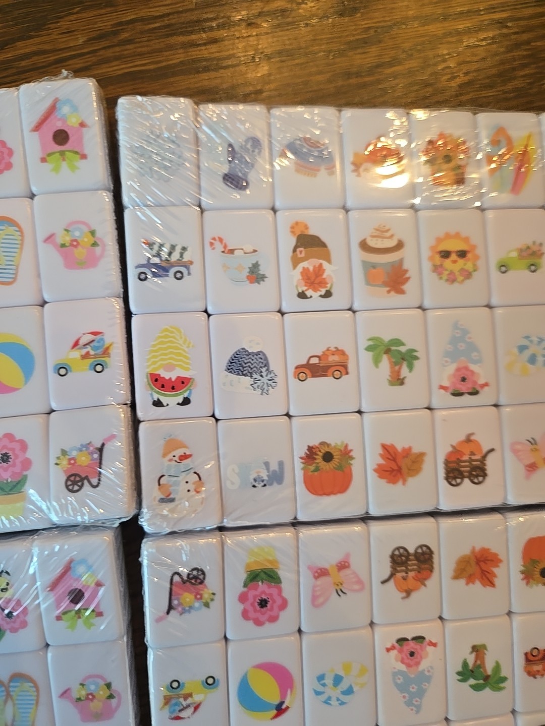 All the different holidays Game Blocks, Mahjong Tile Set with 130 Tiles 4 player