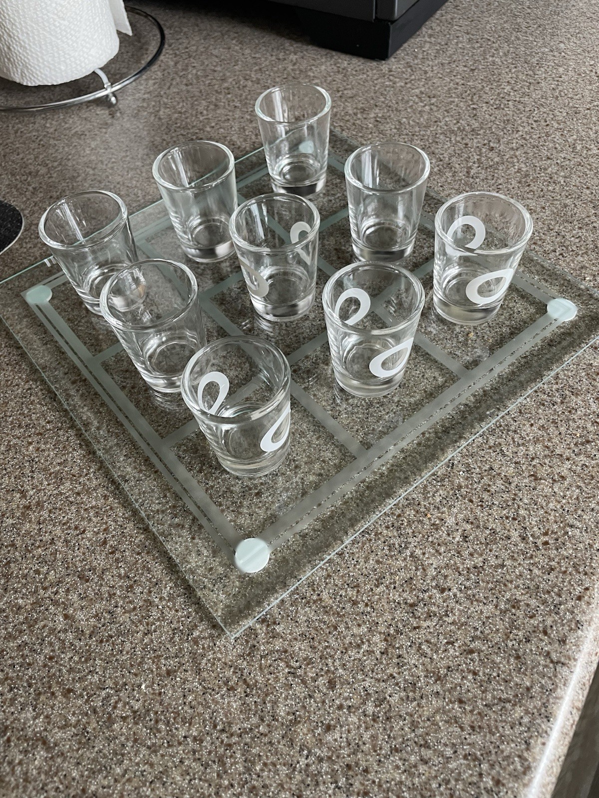 Party Drinking Game Tic Tac Toe – 9 Shotglasses Glass Board 21+ Adult