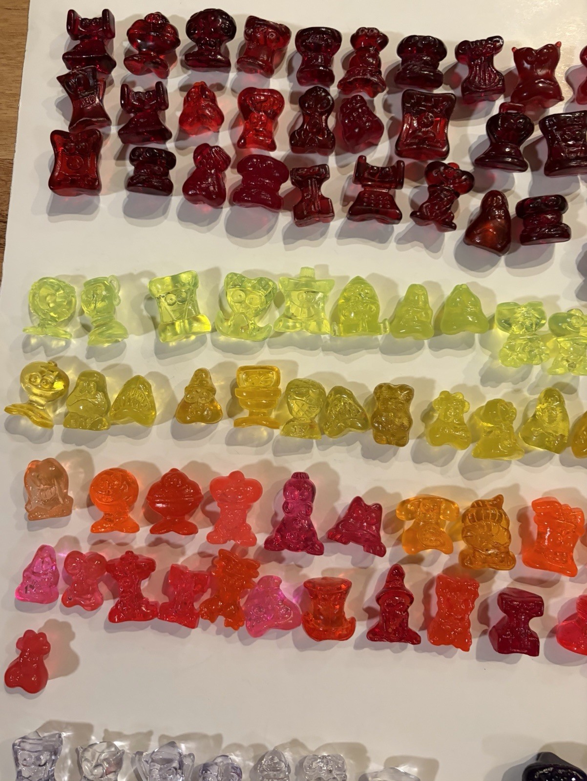 450 Piece Lot – GoGoS CRAZY BONES – Eggy, Aliens, Glitter, Jaws, Clear, Etc